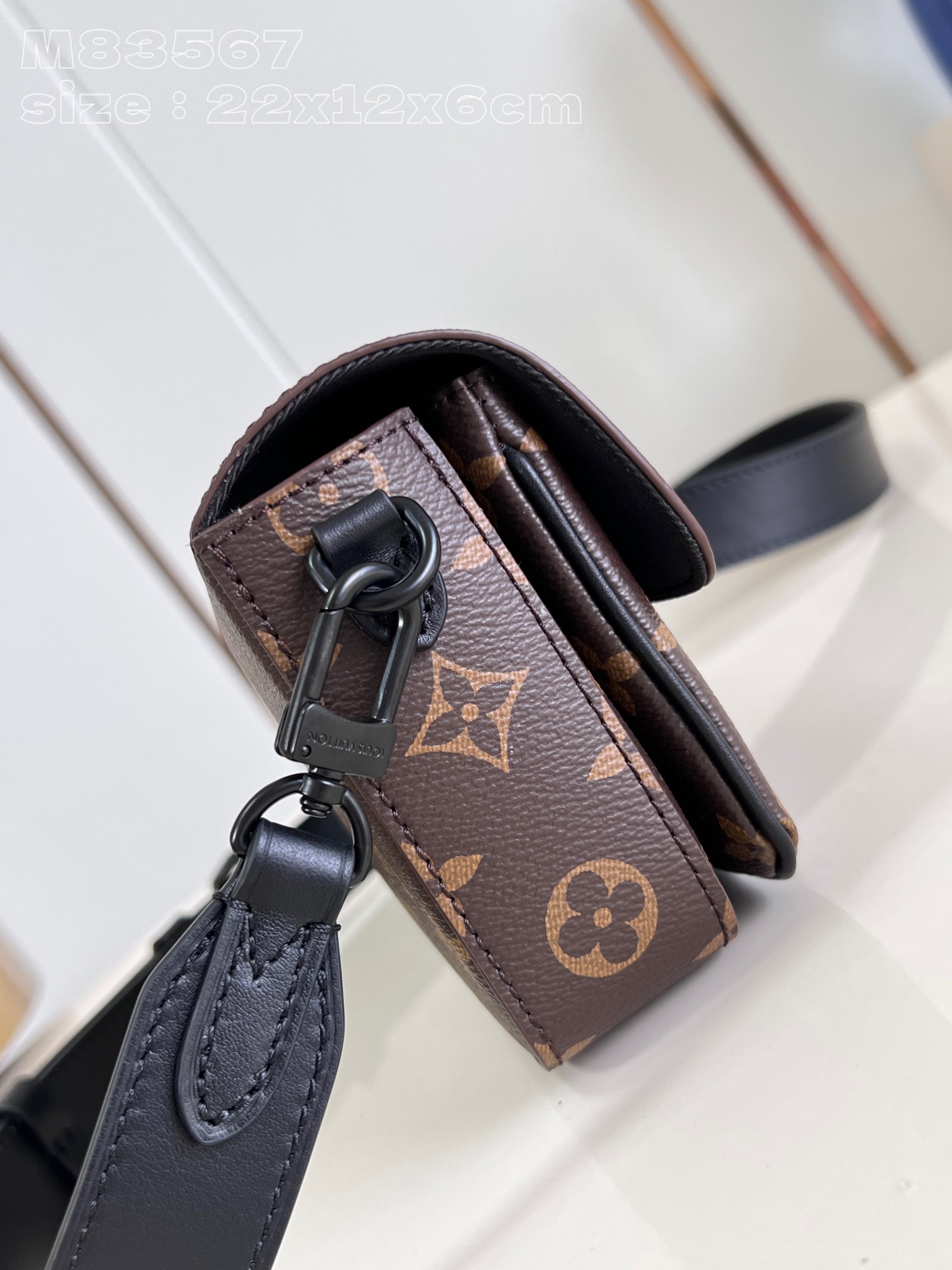 Louis Vuitton Montsouris Wearable Wallet M83567，Top quality