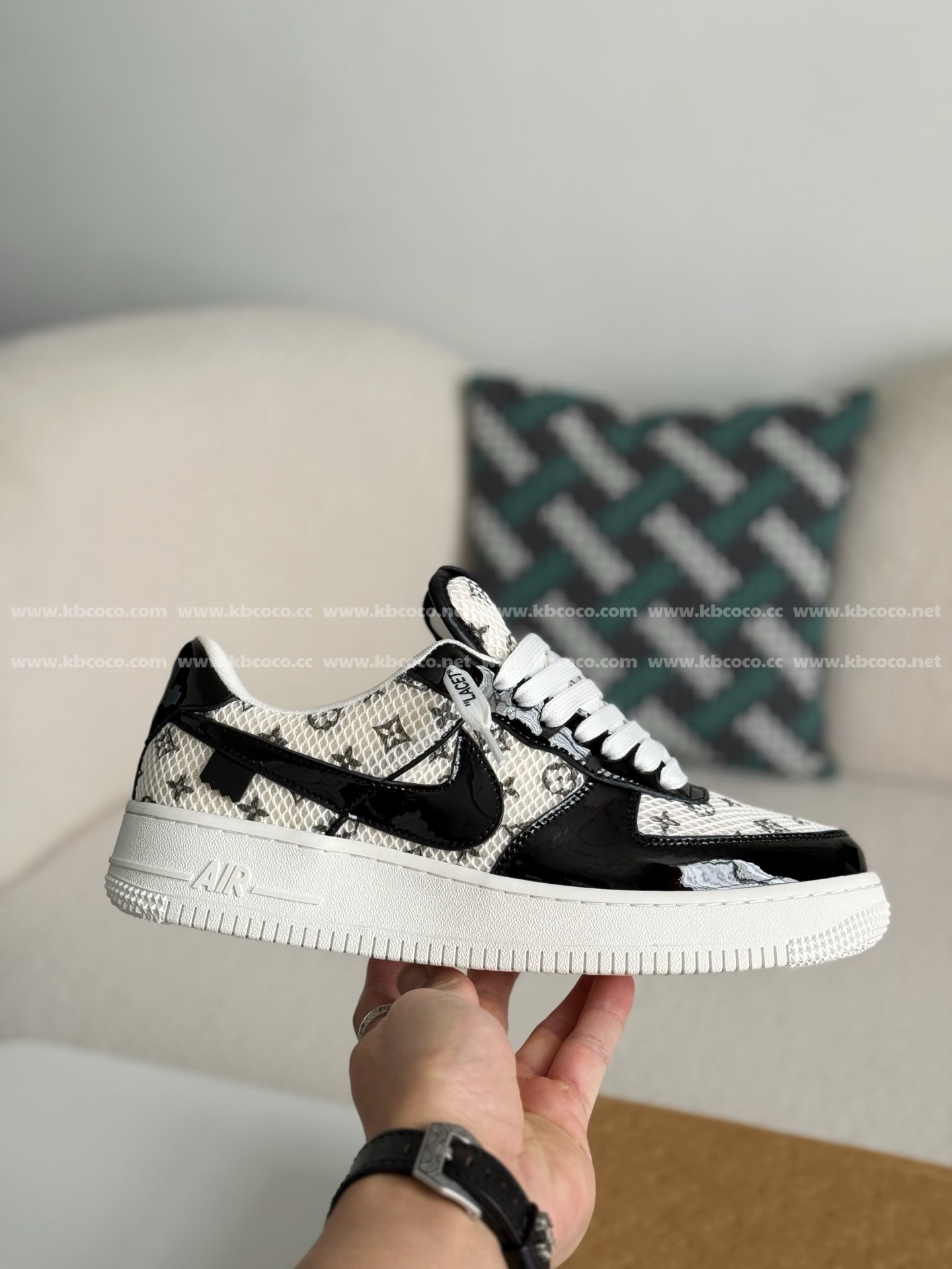【#5419】 Louis Vuitton x Nike Air Force1 Sneakers