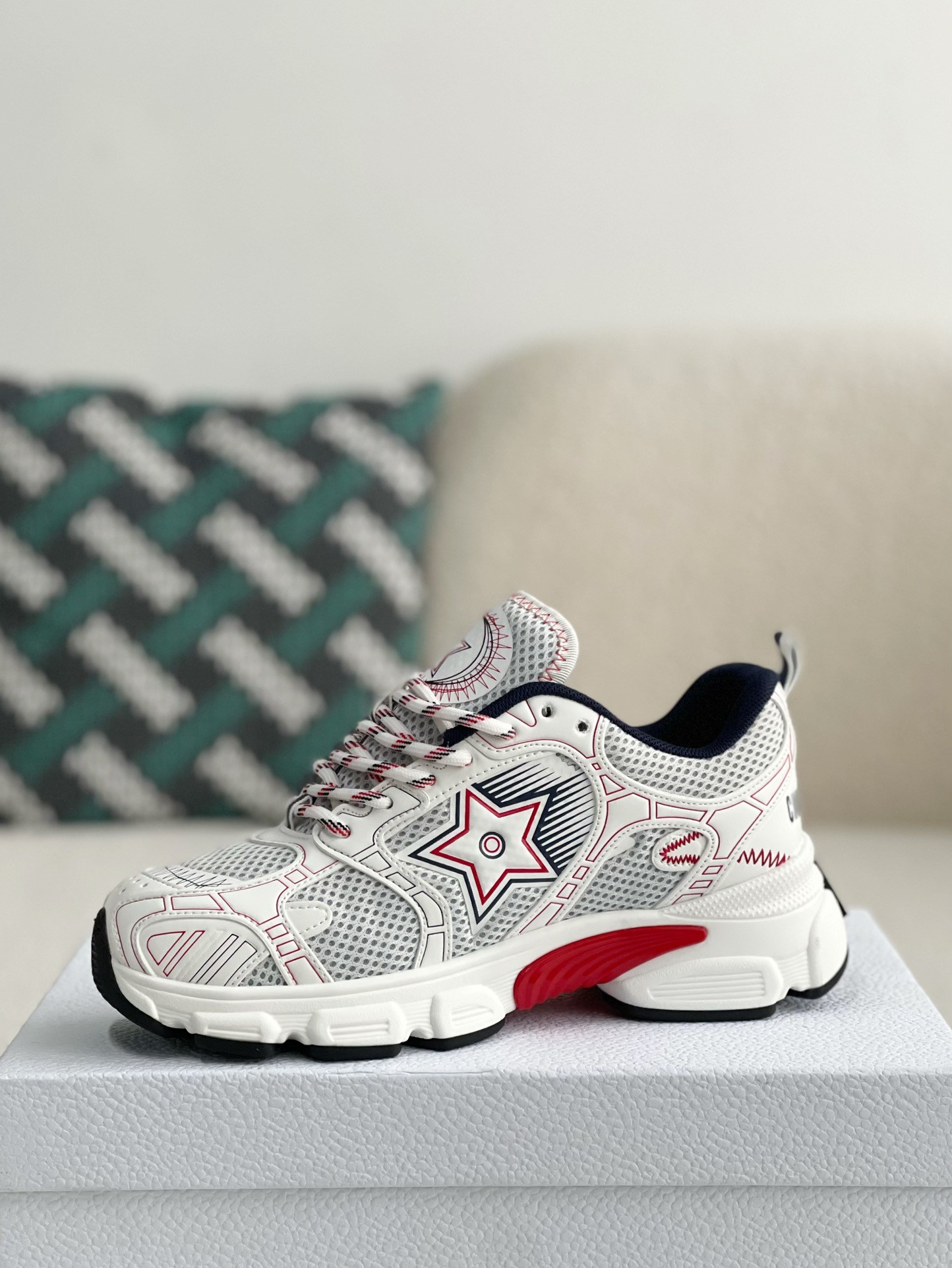 【#3359】 DlOR Running Sneakers