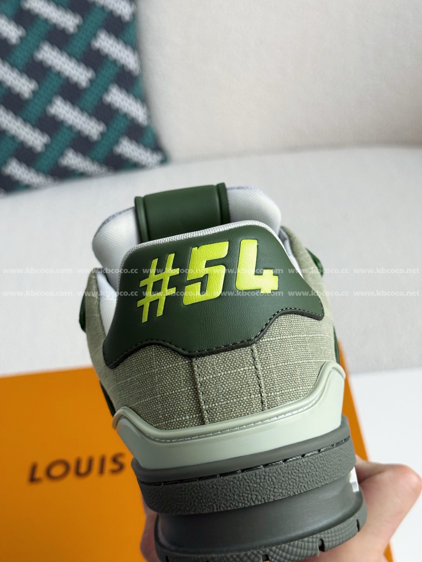 【#5280】 LOUIS VUITTON TRAINER SNEAKERS