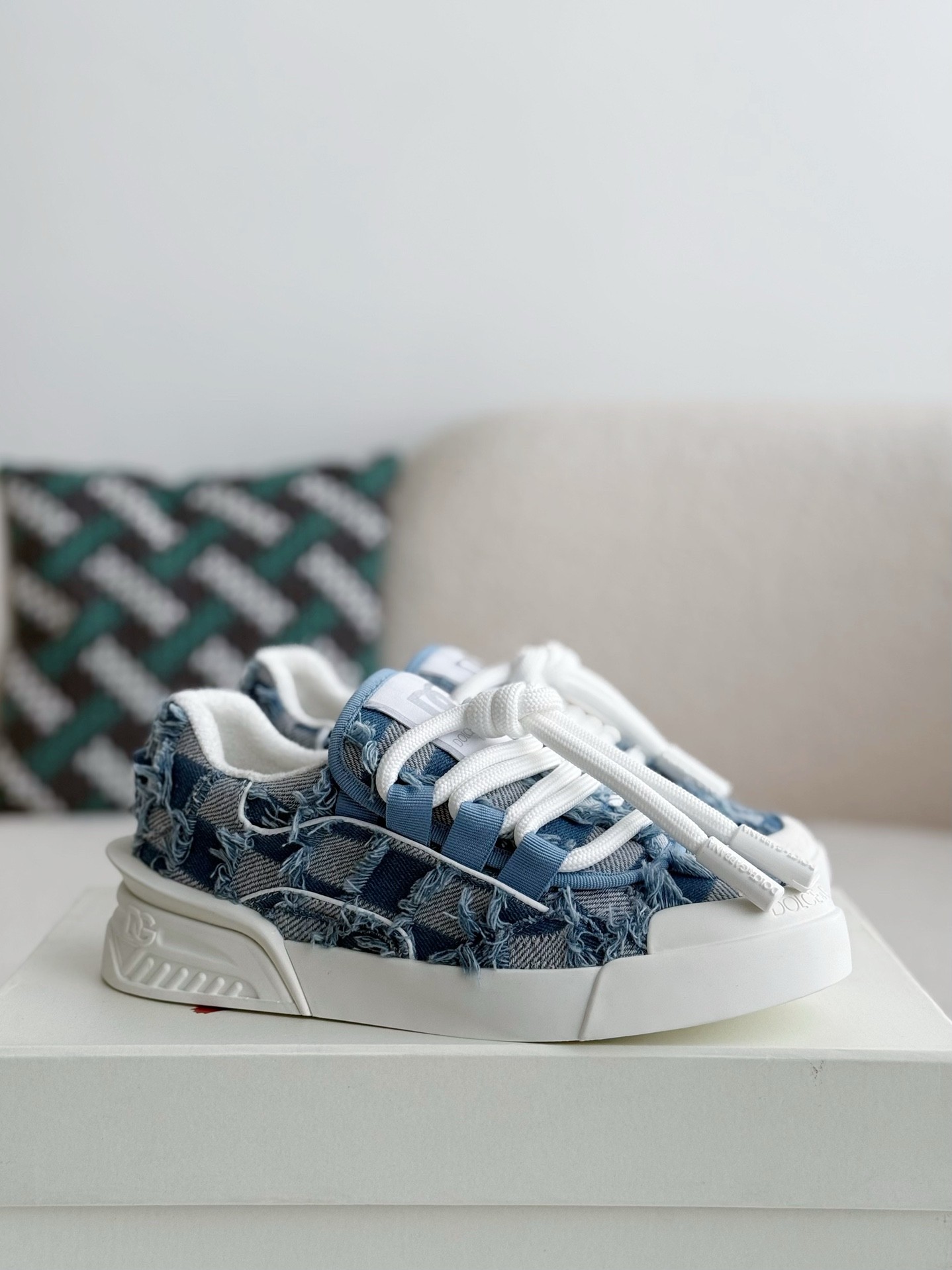 【#3880】Dolce&Gabbana Sneakers