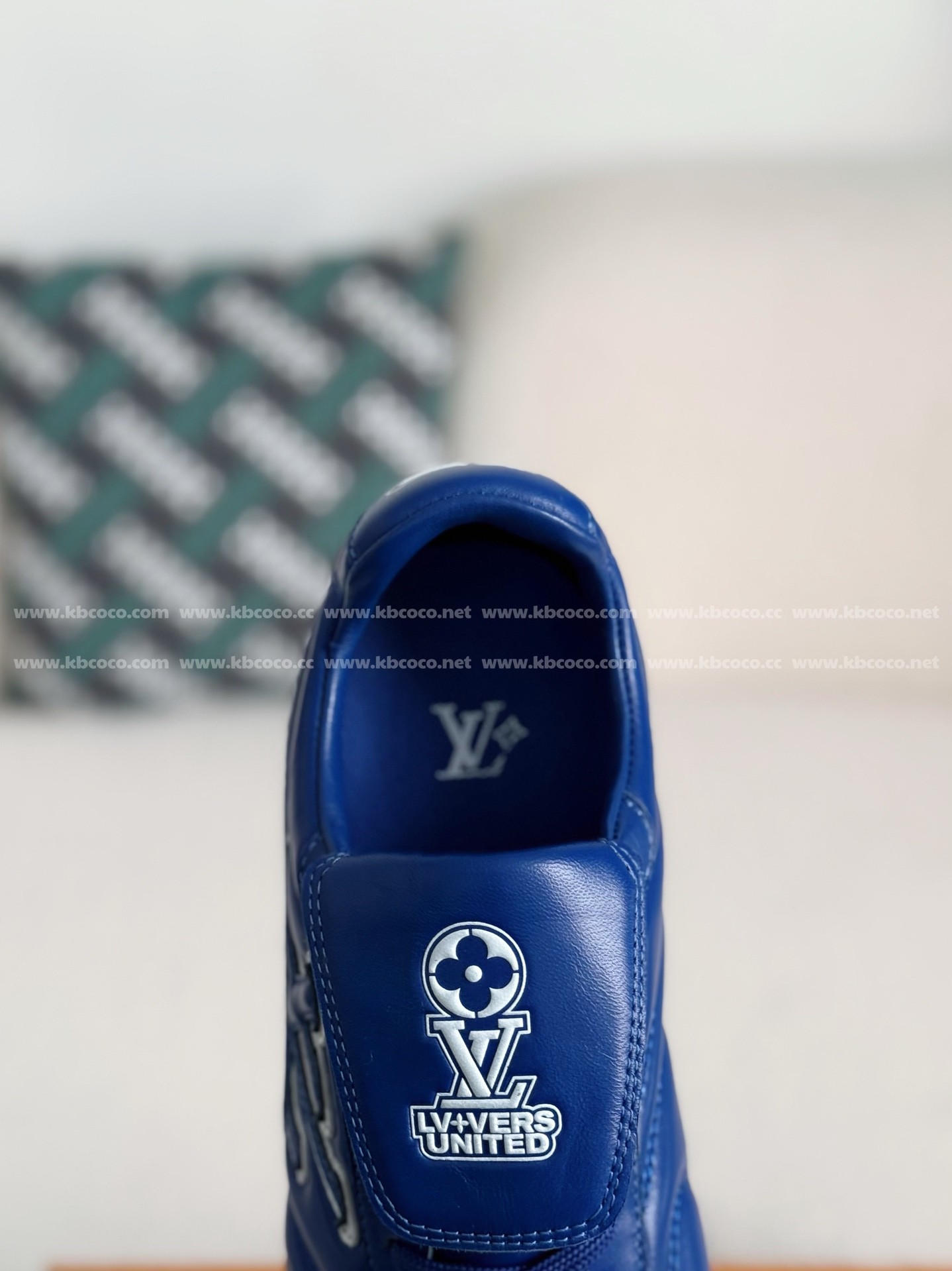 【#4248】LV Footprint Soccer Sneaker
