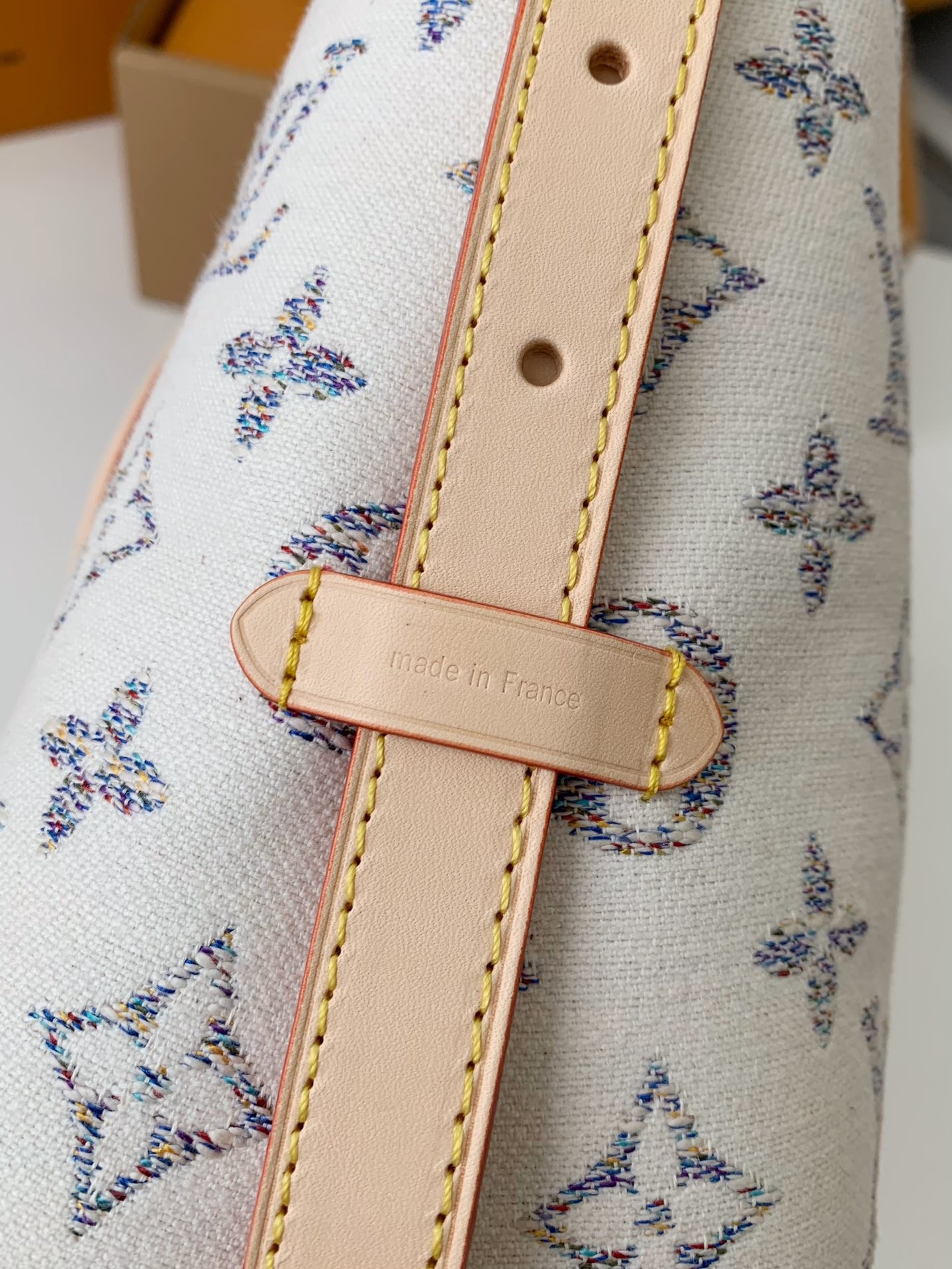 Louis Vuitton Carryall small handbag M24707