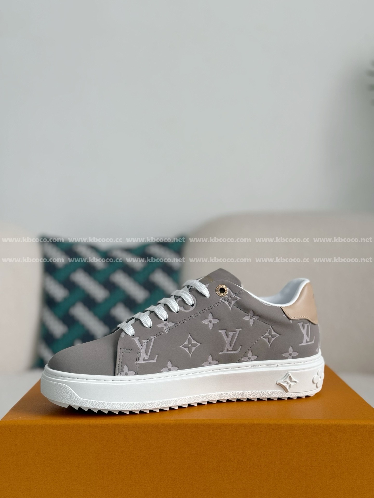 【#4453】 Louis Vuitton Casual skate shoes