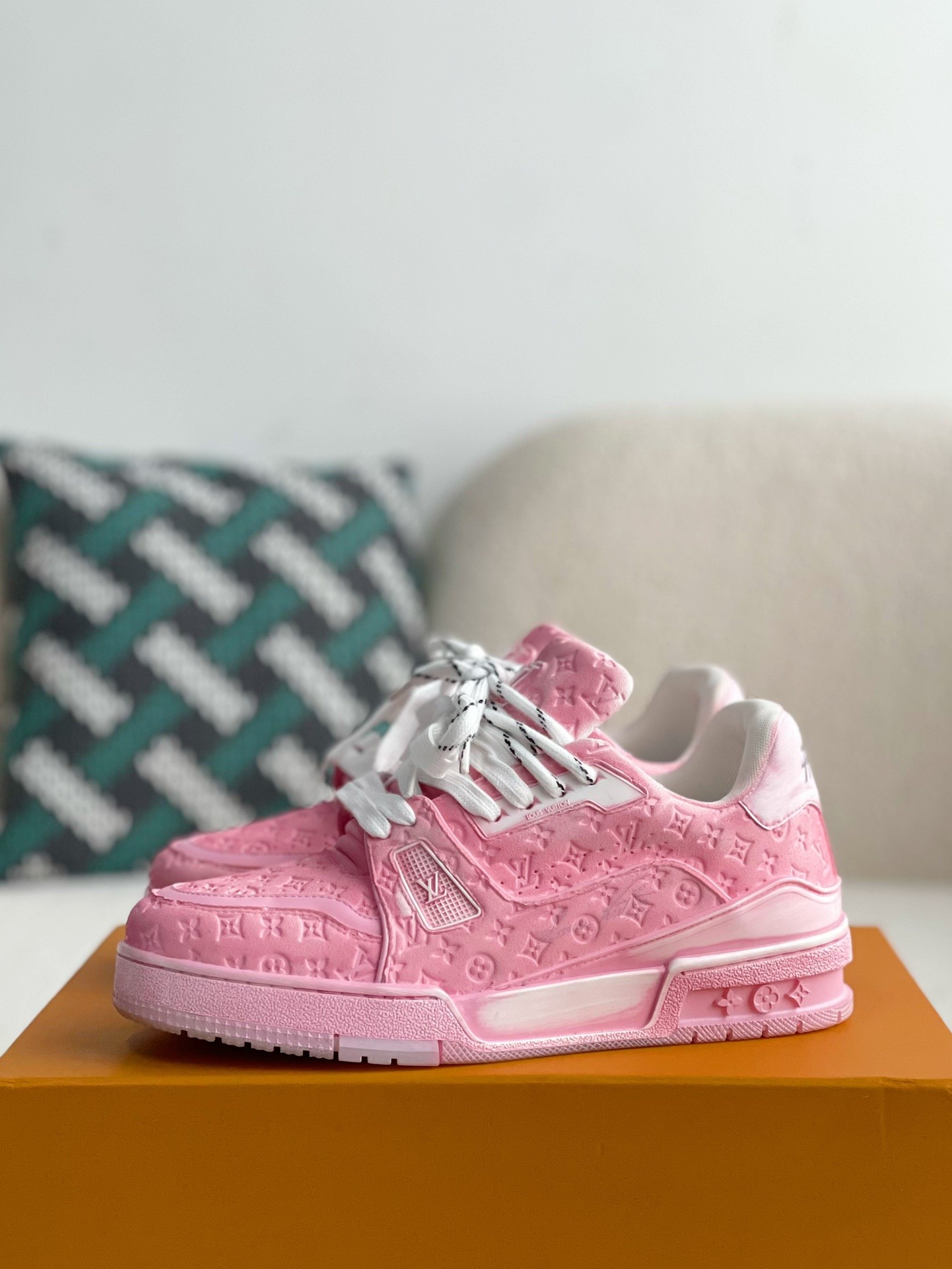 [#3565」 LOUIS VUITTON TRAINER SNEAKERS