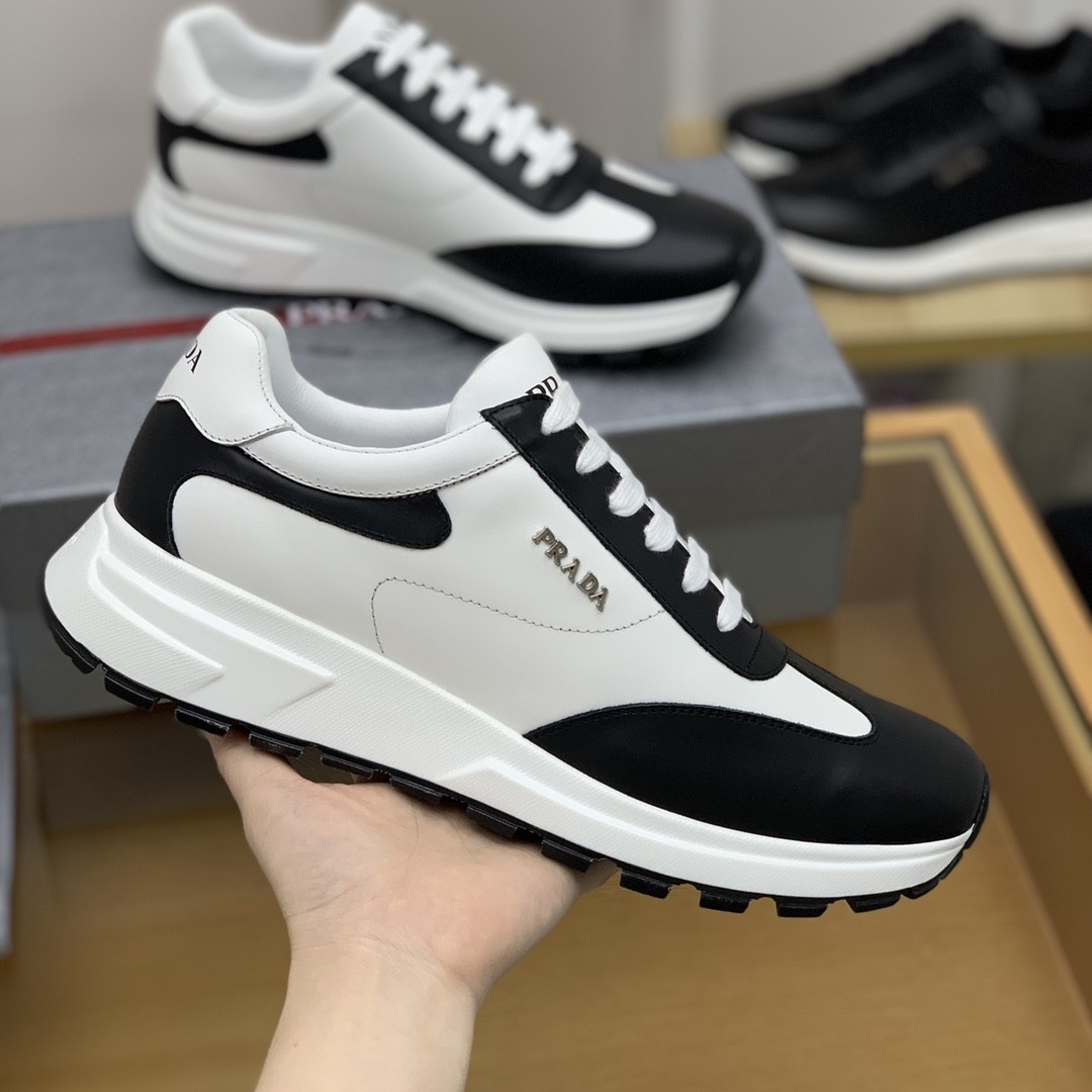 【#619】 Prada Sneakers