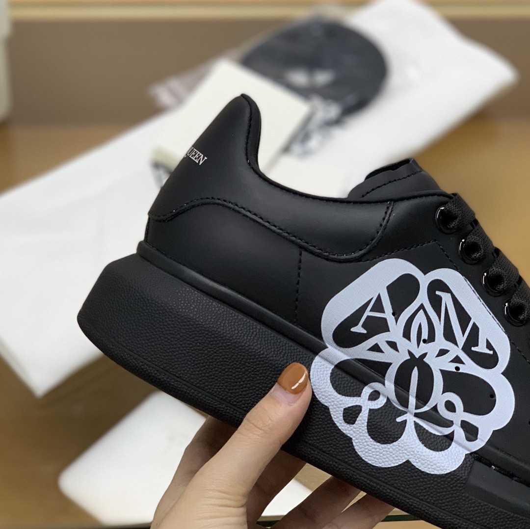 Alexander McQueen MO 3D black bloom Sneakers