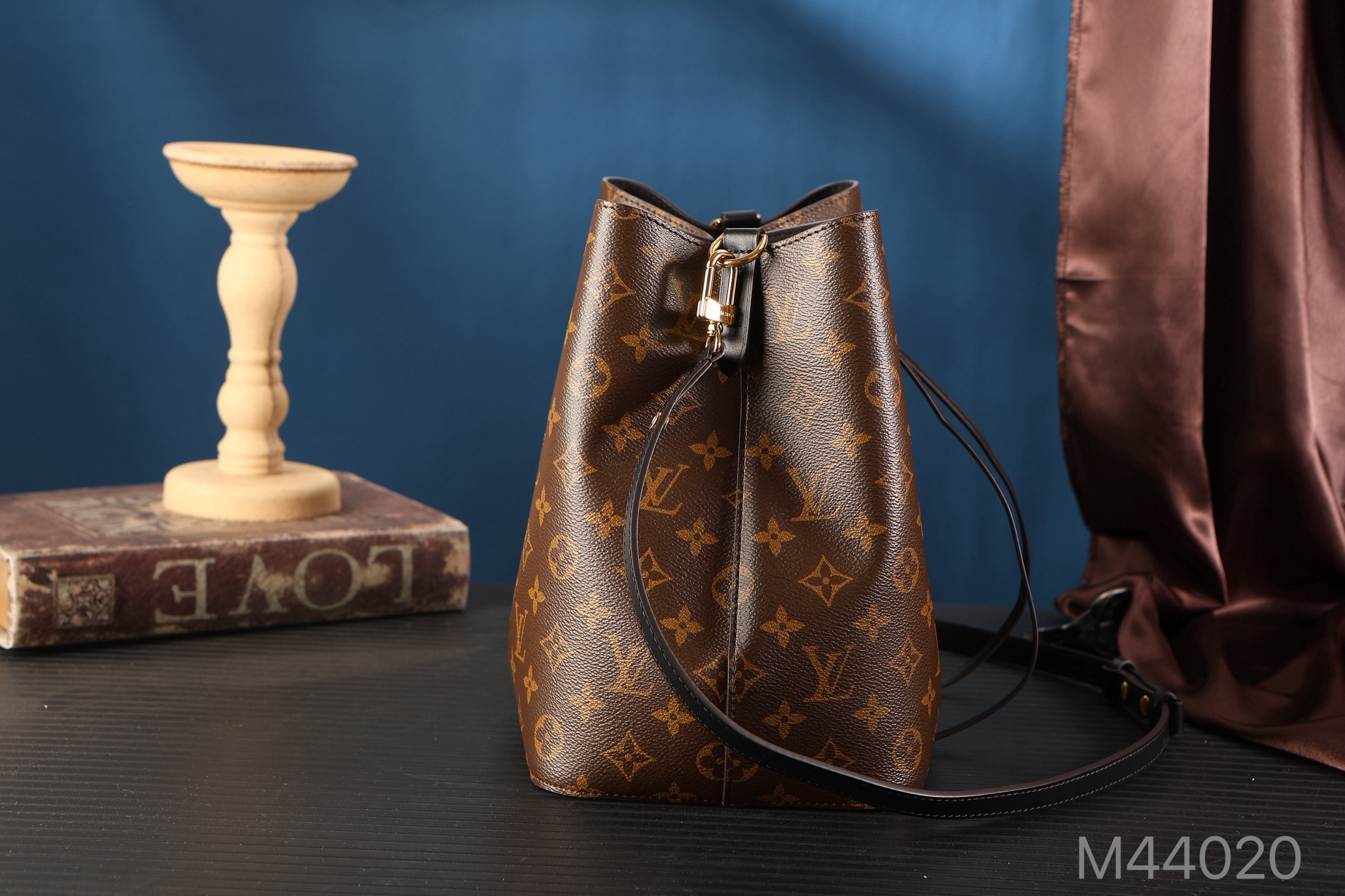 LOUIS VUITTON NÉONOÉ MM Bucket bag/top quality M44020