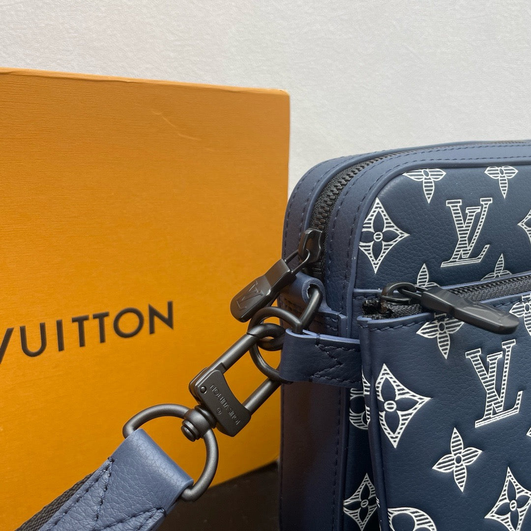 LOUIS VUITTON TrioMessenger Postman bag/top quality M24754