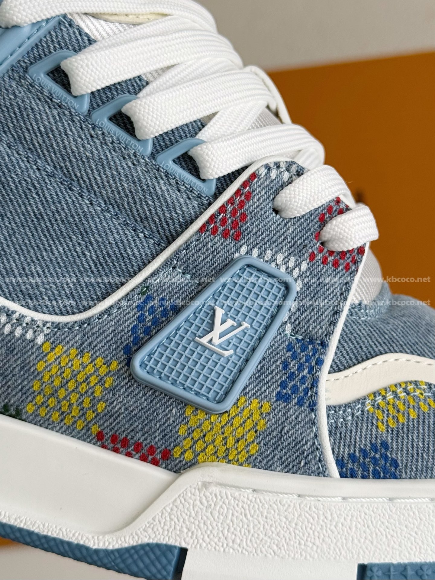 【#4431】 LOUIS VUITTON TRAINER SNEAKERS