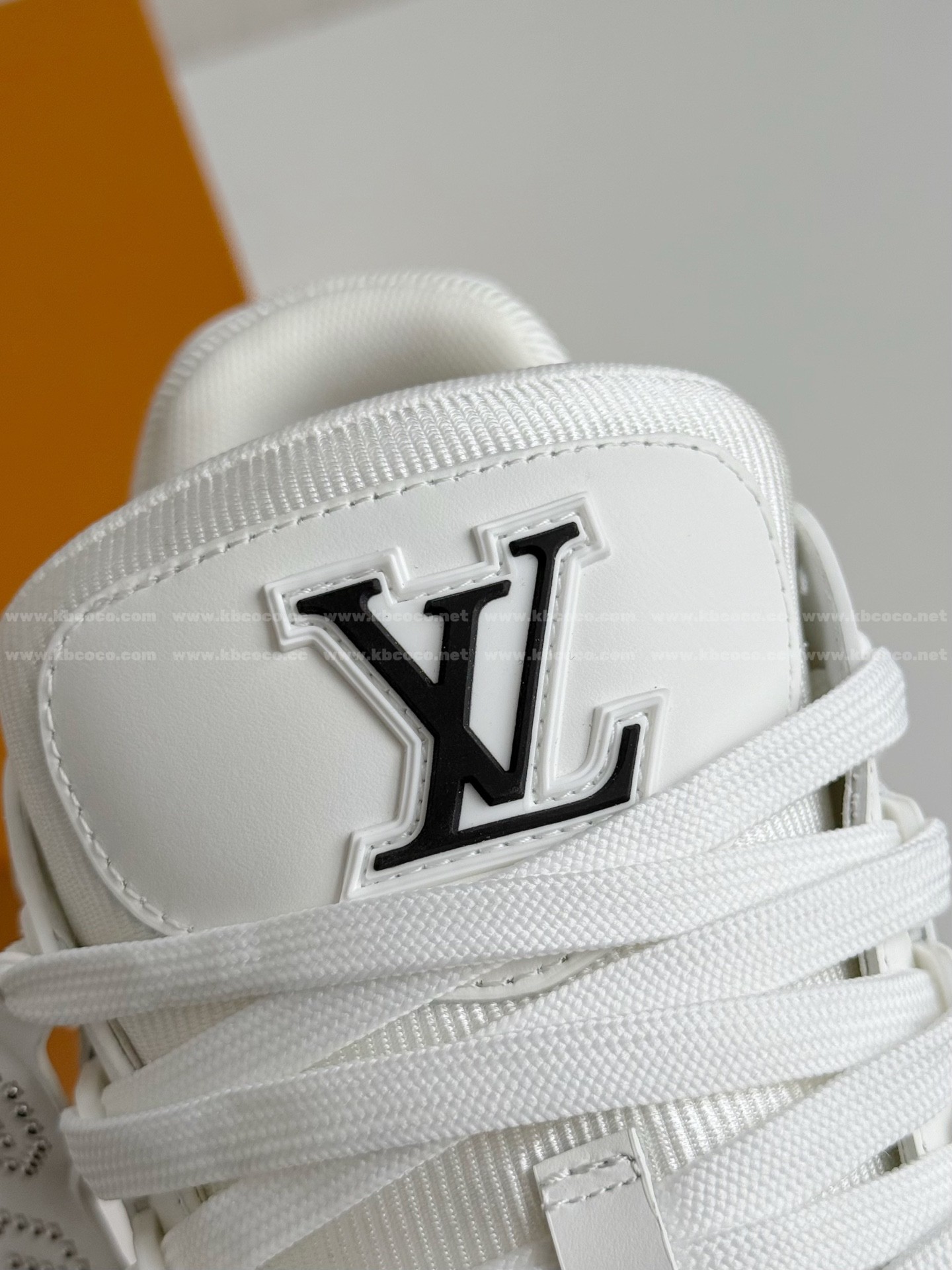 【#5839】 LOUIS VUITTON x NIGO TRAINER FW25 SNEAKERS