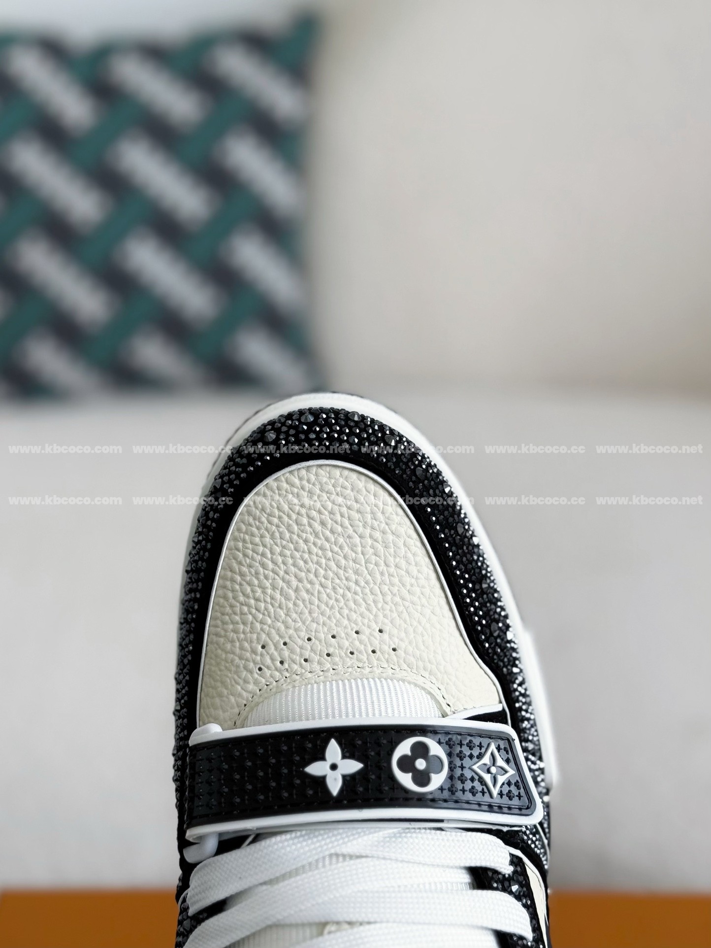 【#4101】LOUIS VUITTON TRAINER SNEAKERS