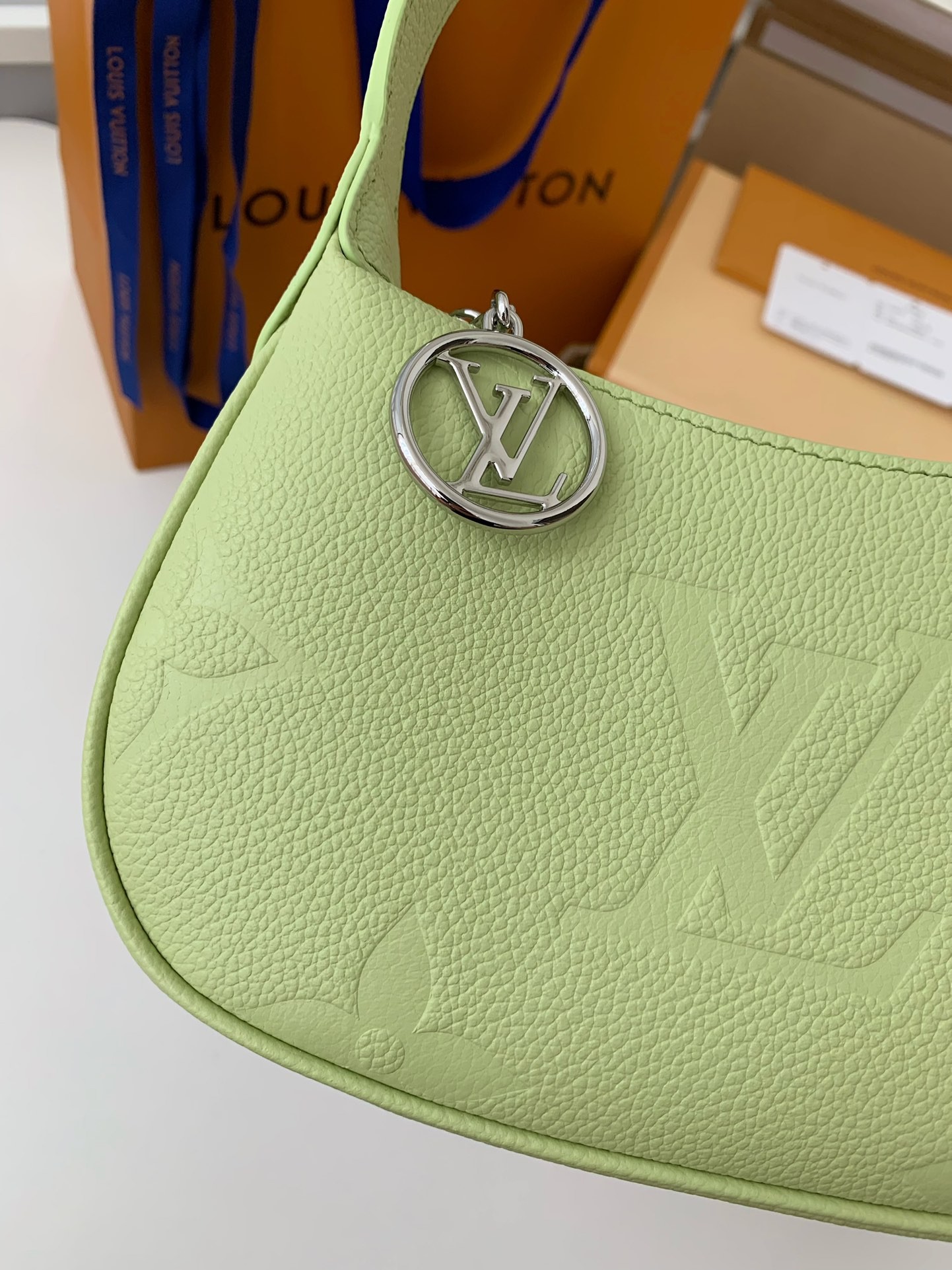 Louis Vuitton 23 New MINI MOON Handbag M82425, Top Quality