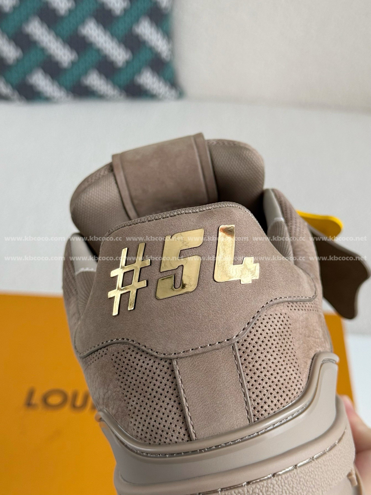 【#4873】 LOUIS VUITTON TRAINER SNEAKERS