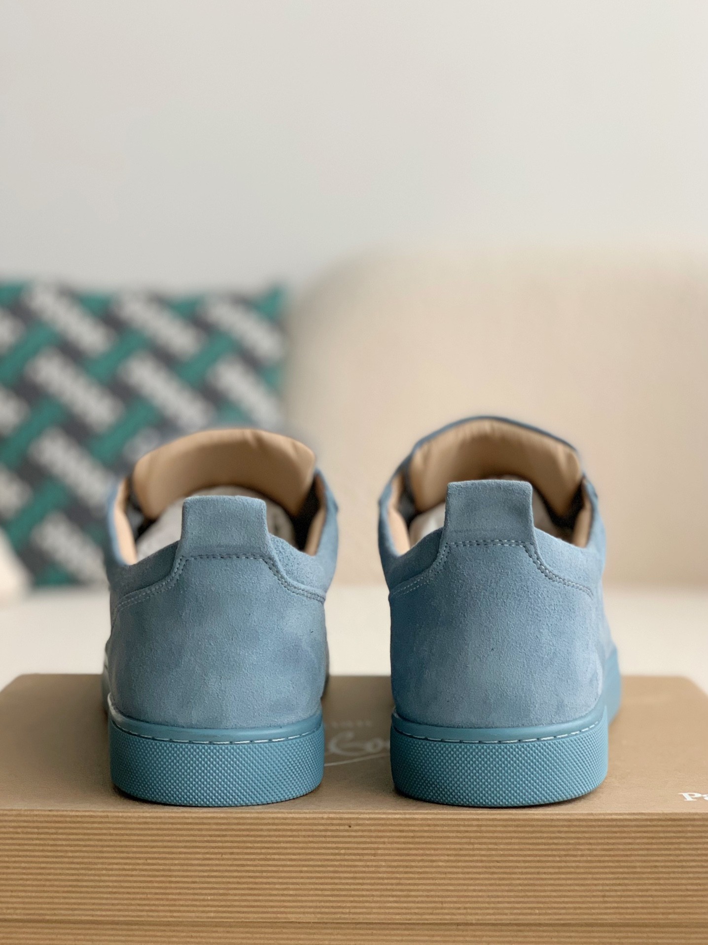 【#2260】Christian Louboutin Sneakers