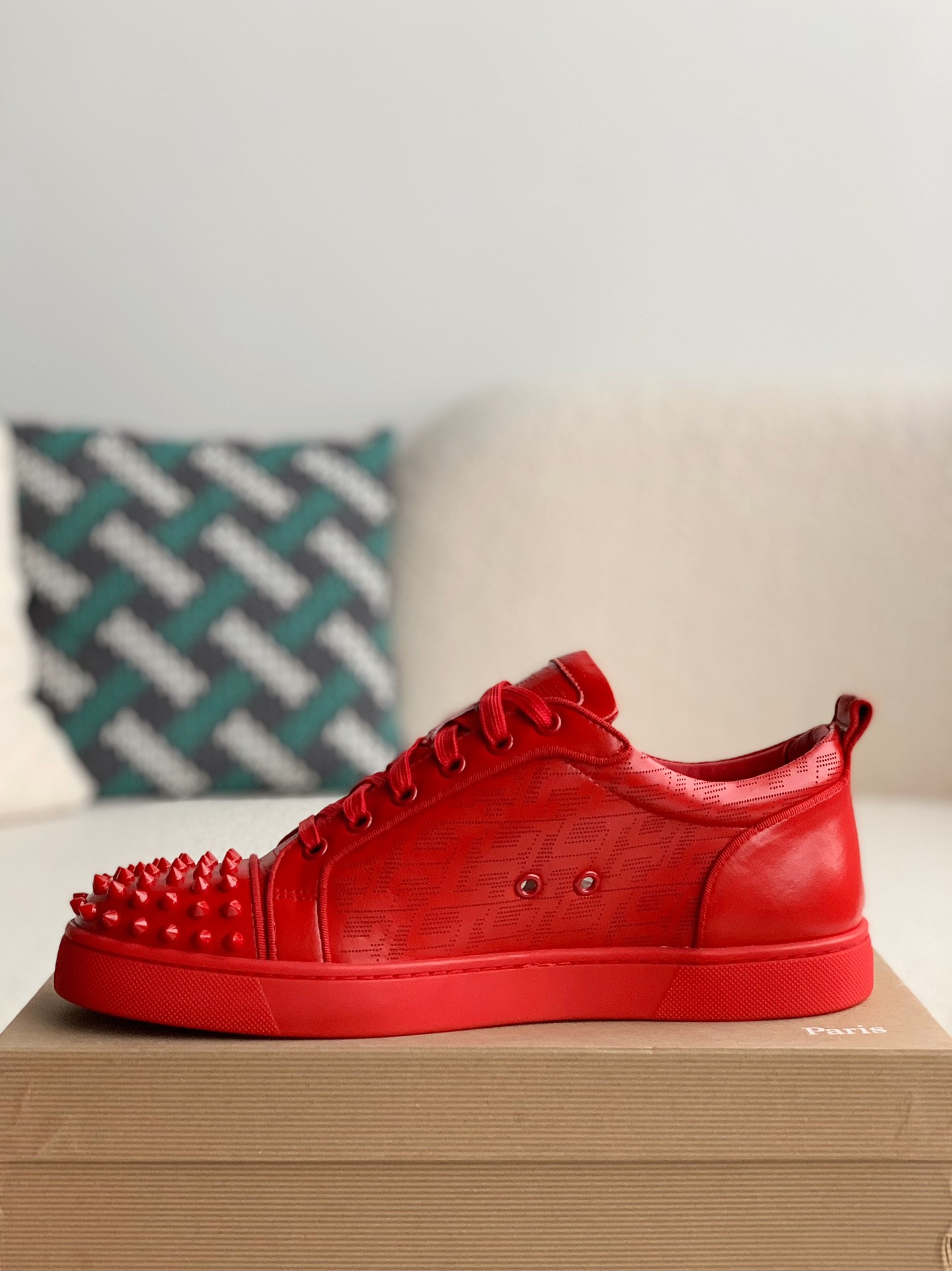 【#2262】Christian Louboutin Sneaker