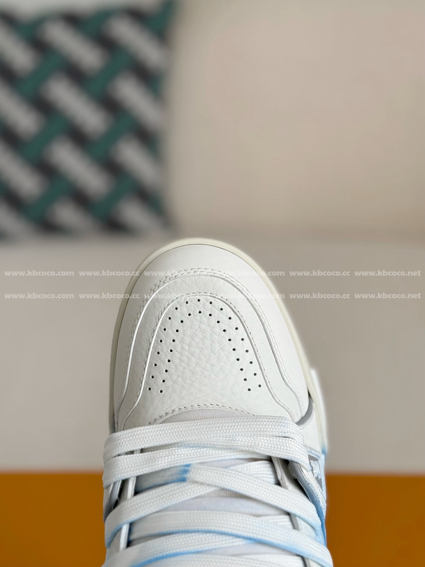 【#5199】 LOUIS VUITTON TRAINER SNEAKERS