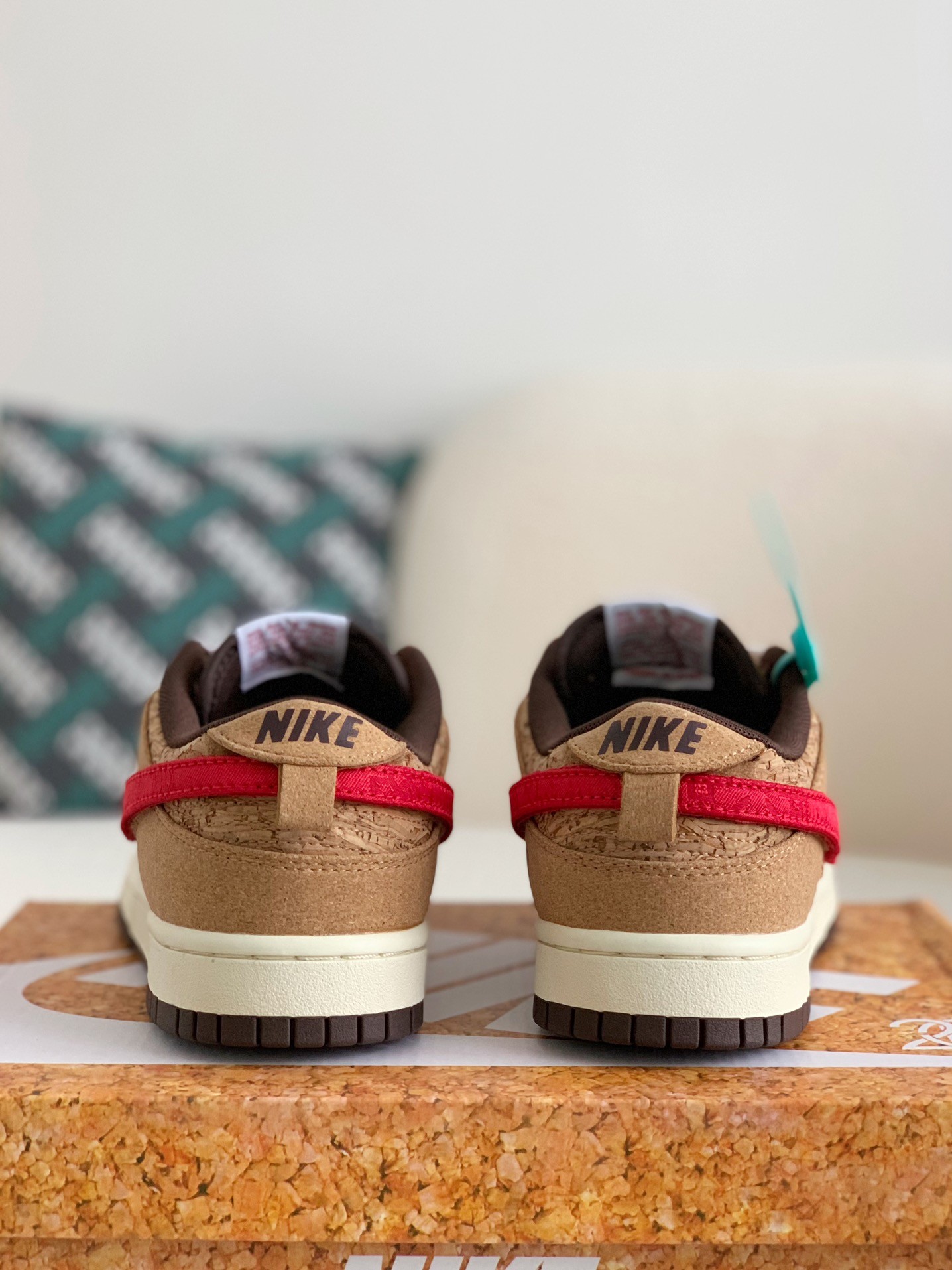 【#1488】 CLOT x Nike Dunk Low SP CNGCEL Cork Sneakers