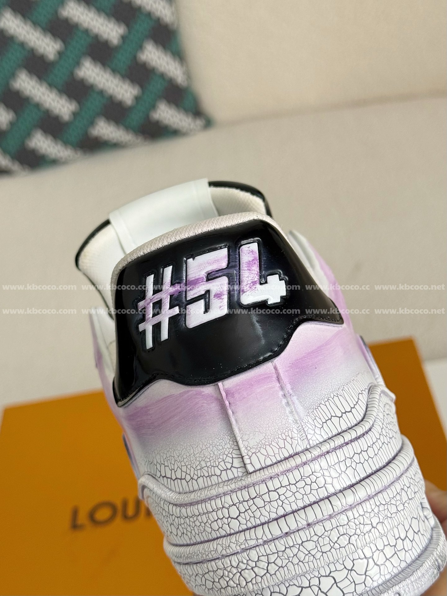 【#4490】 LOUIS VUITTON TRAINER SNEAKERS