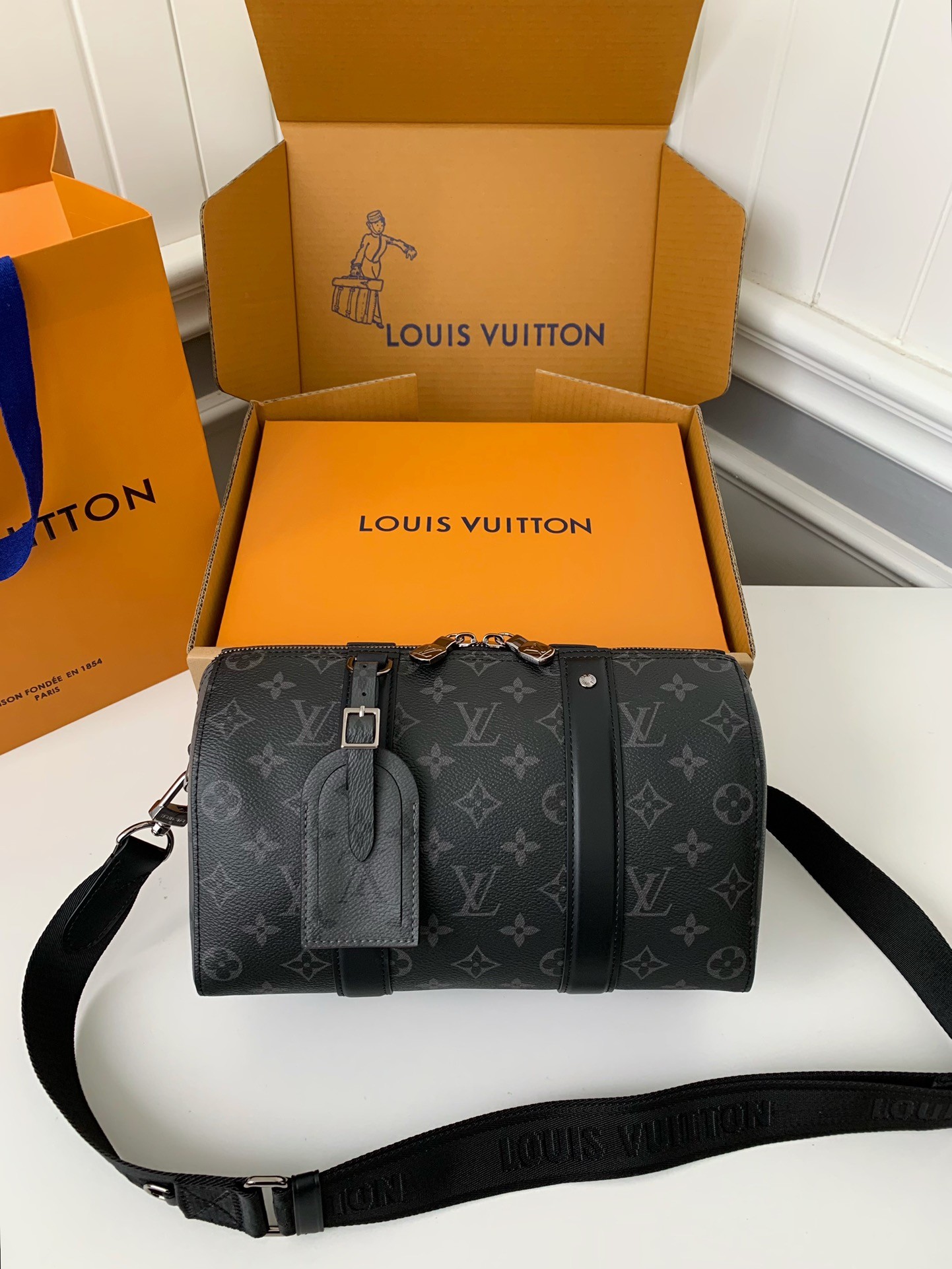 Louis Vuitton CITY KEEPALL Men's Handbag M45936, Top Quality