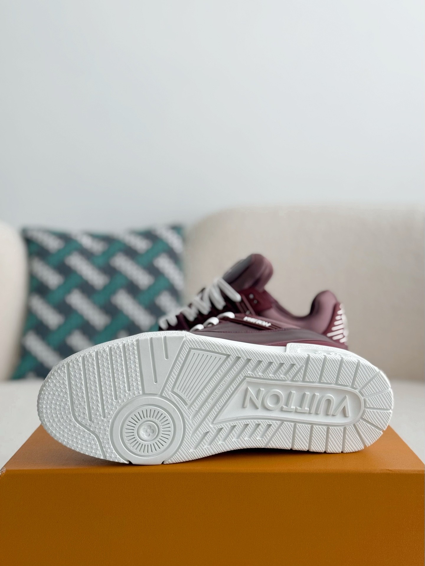 [#3741」 LOUIS VUITTON TRAINER SNEAKERS