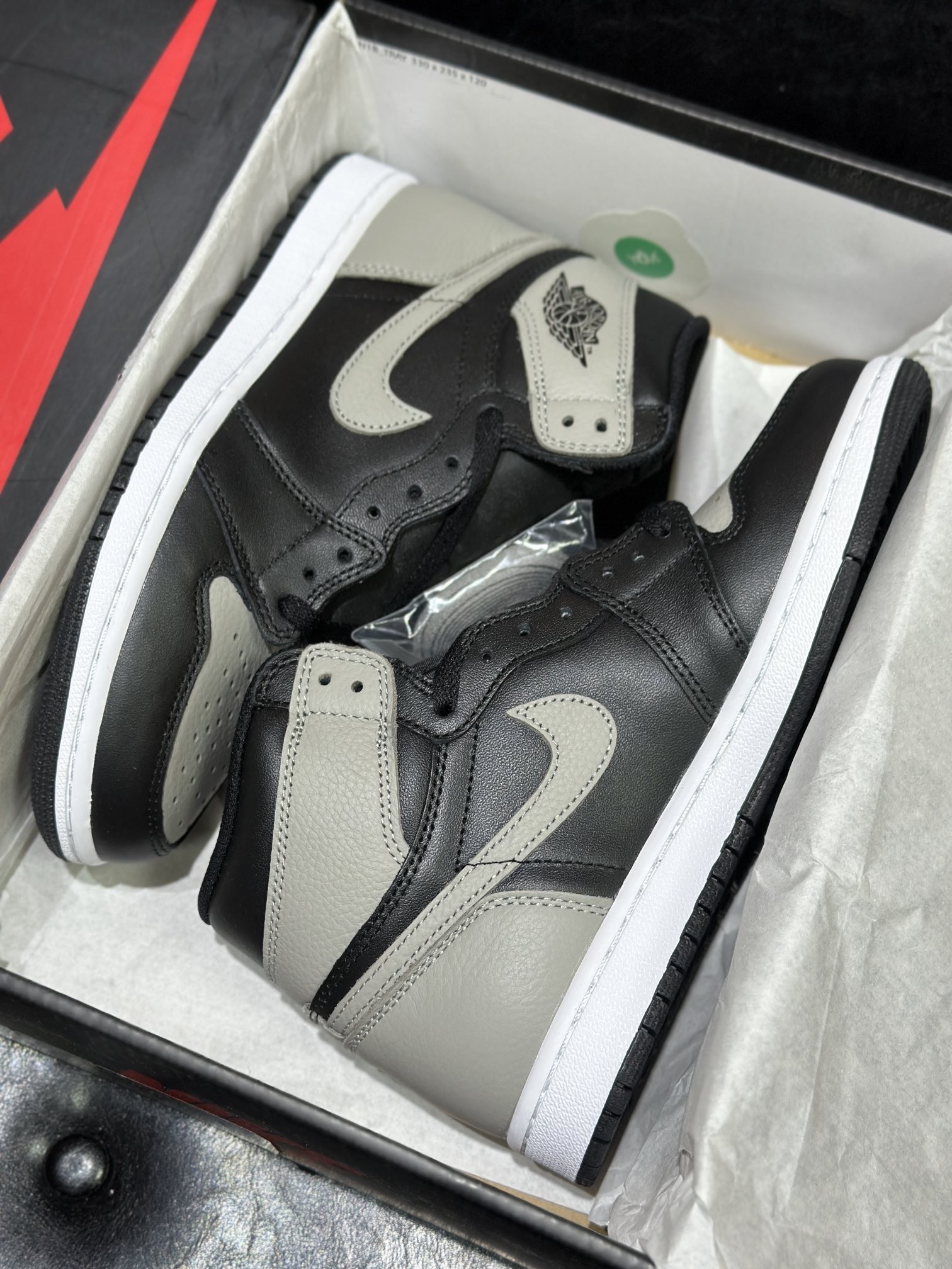 Air Jordan 1 Retro High OG Shadow Black Grey