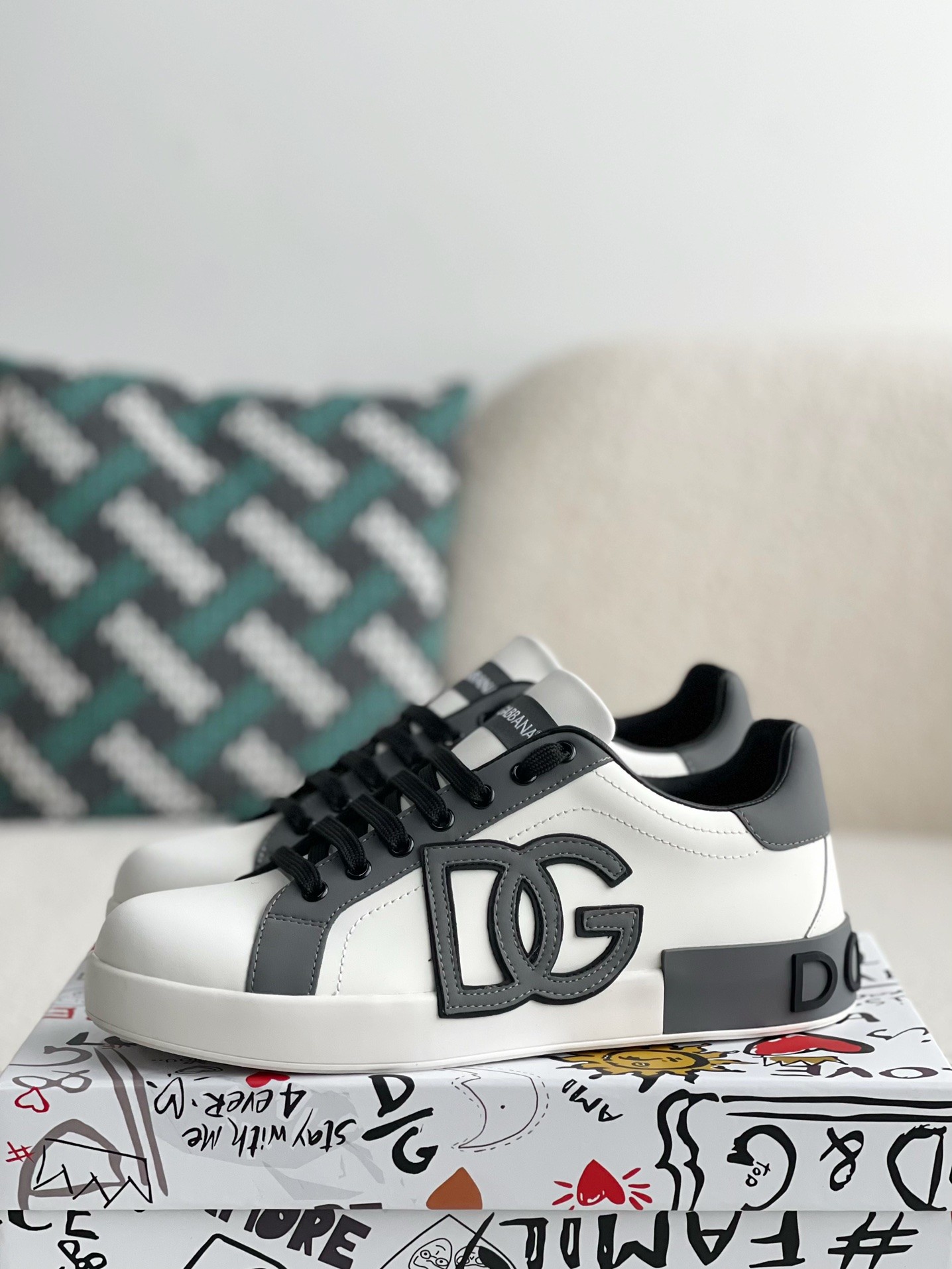 【#3234】Dolce&Gabbana Sneakers