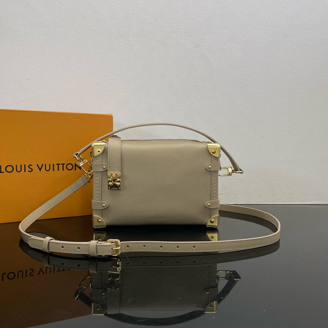 LOUIS VUITTON Trunk Shoulder bag/top quality M25160