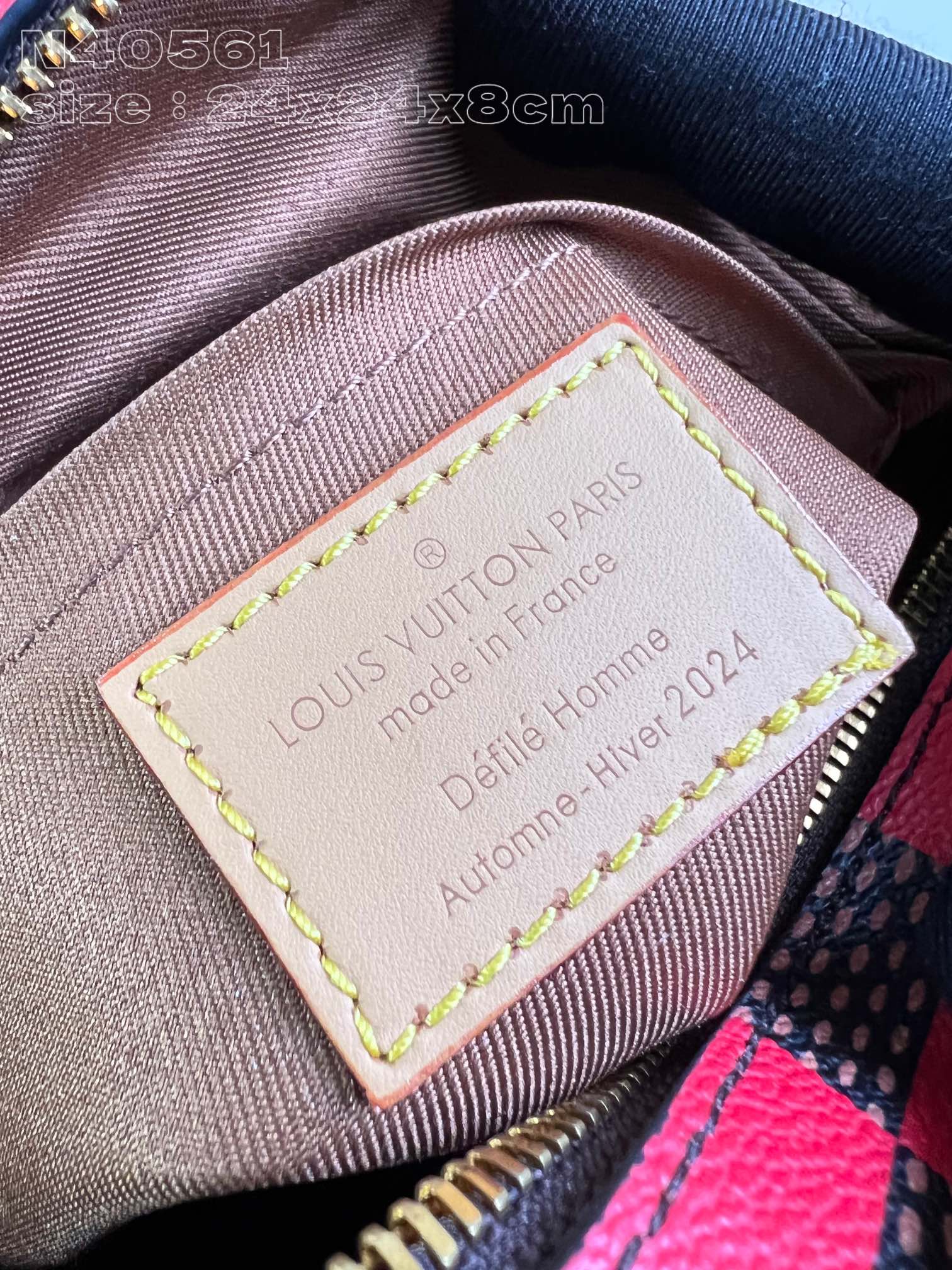 Louis Vuitton Chess Messenger N40561，Top quality