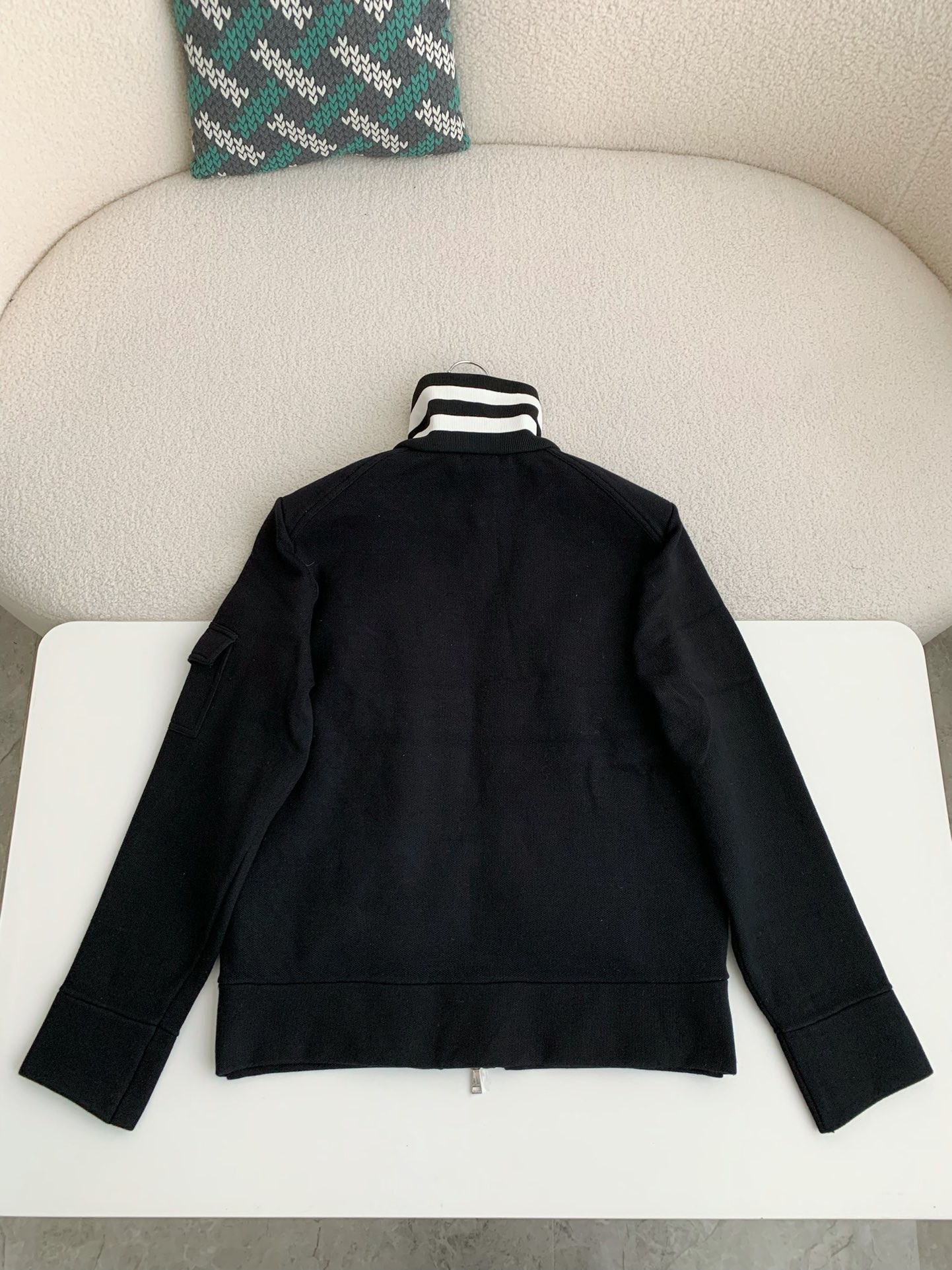 【#3732】Moncler SS23 Long sleeve jacket with high neck