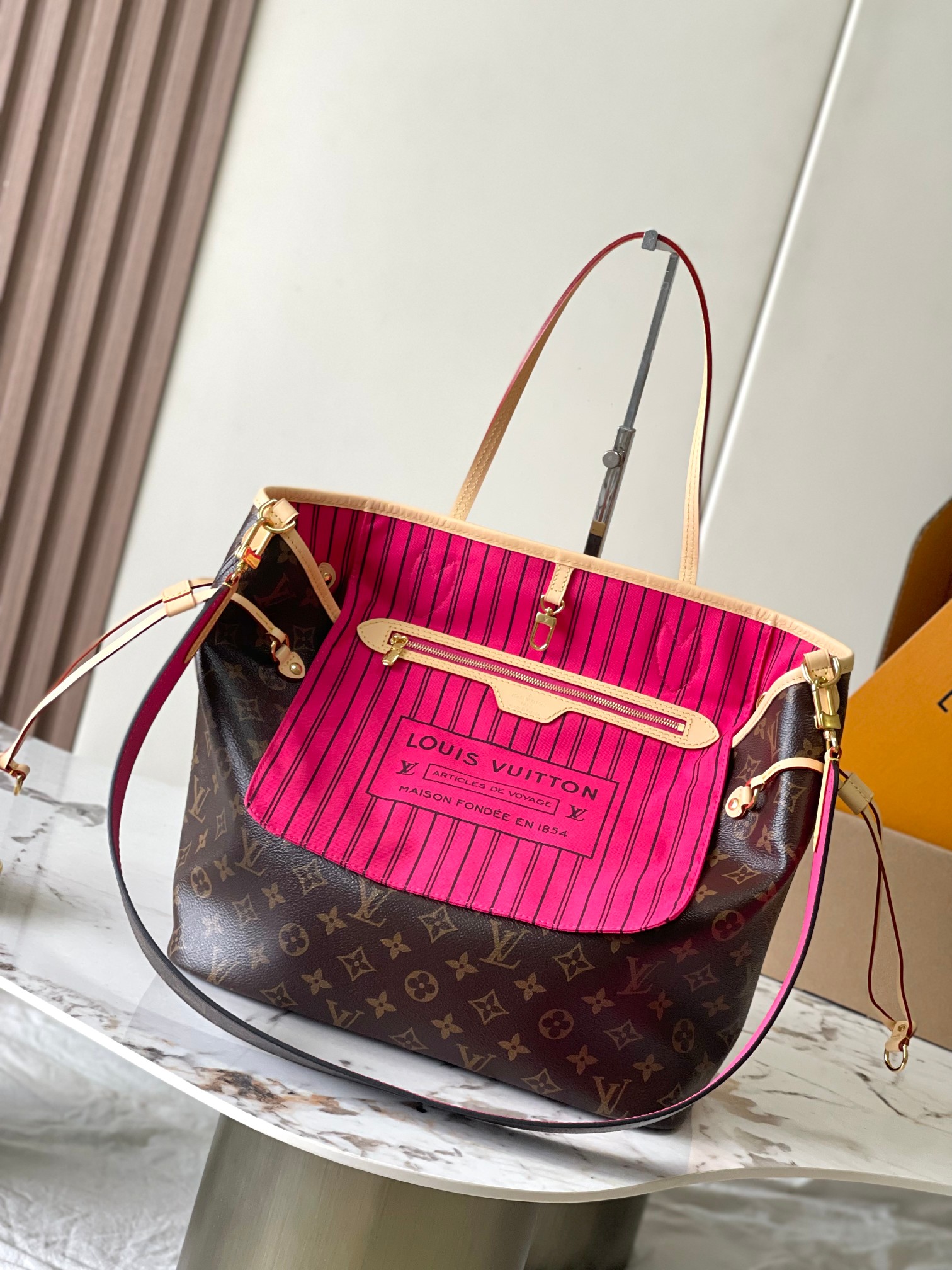 LOUIS VUITTON NEVERFULL BANDOULIERE INSIDE OUT MM Tote bag/top quality M12096