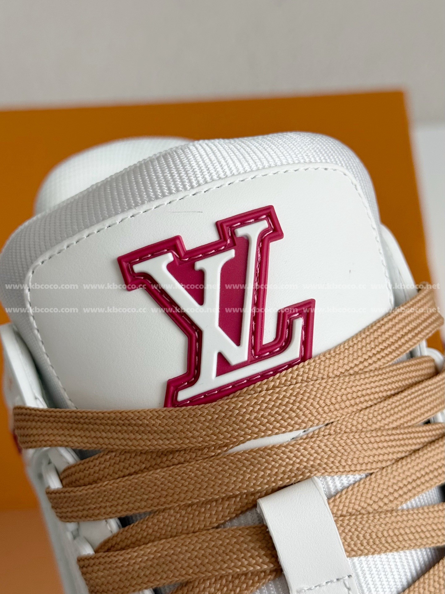 【#5366】 LOUIS VUITTON TRAINER SNEAKERS
