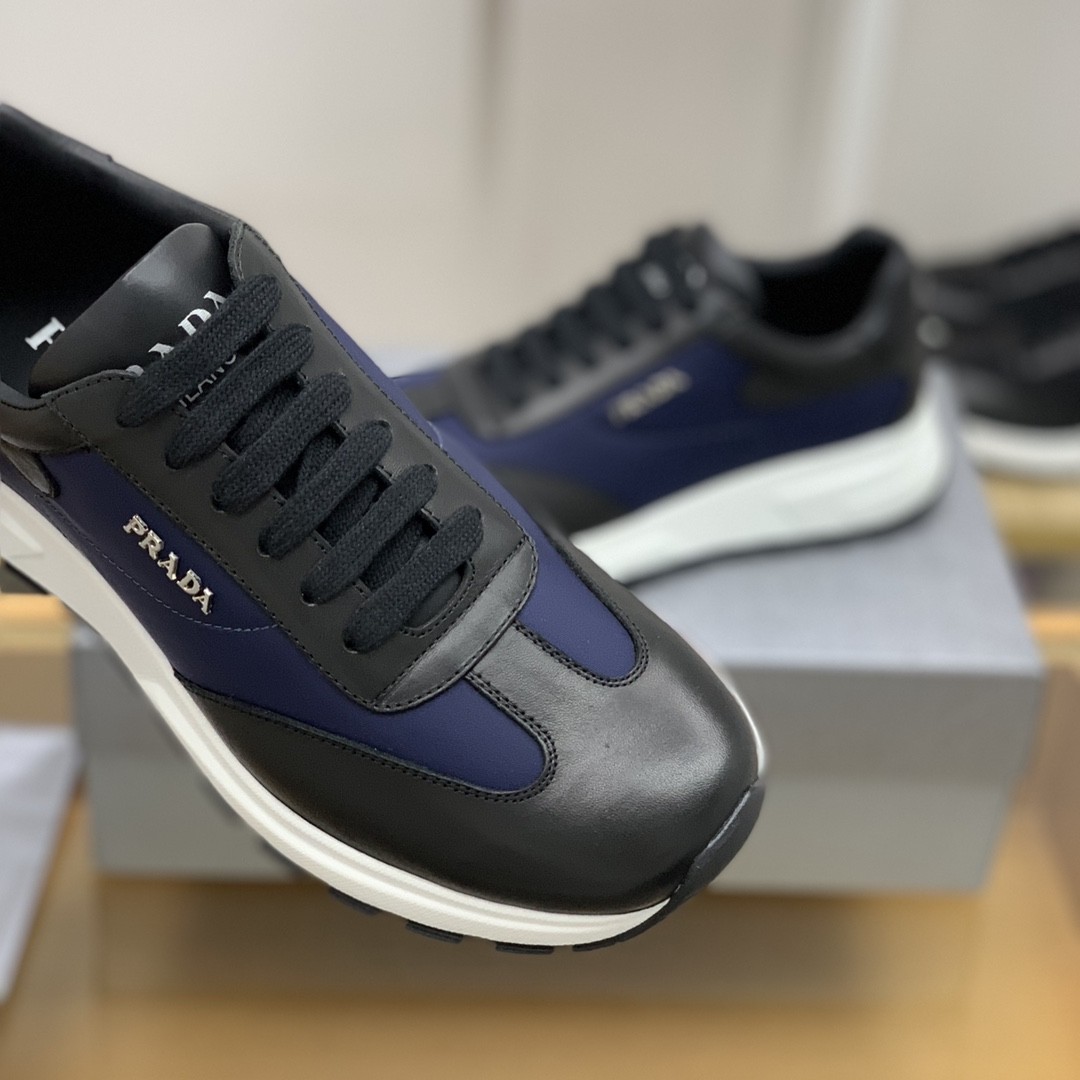 【#620】 Prada Sneakers