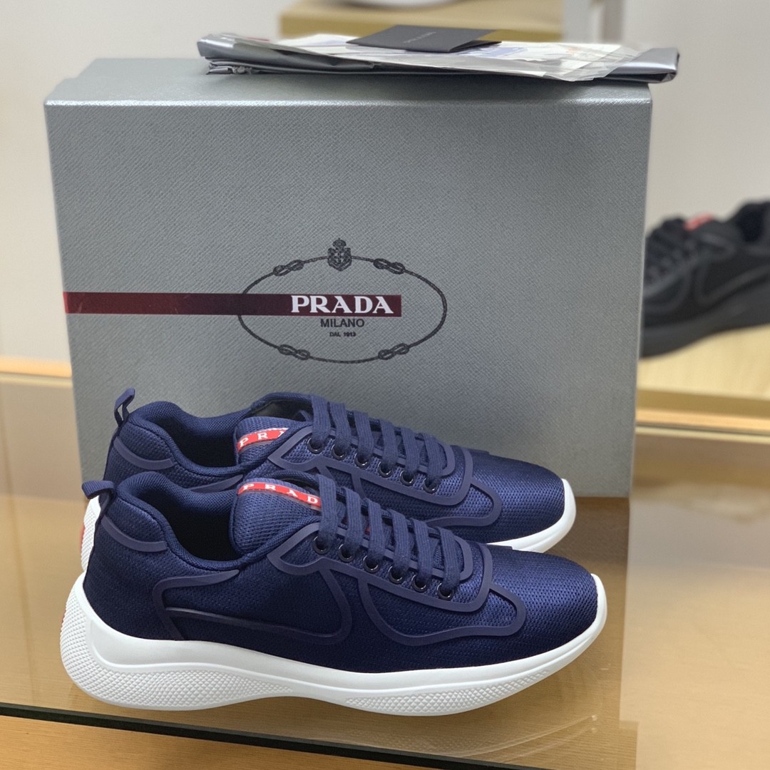 【#614】 Prada Sneakers