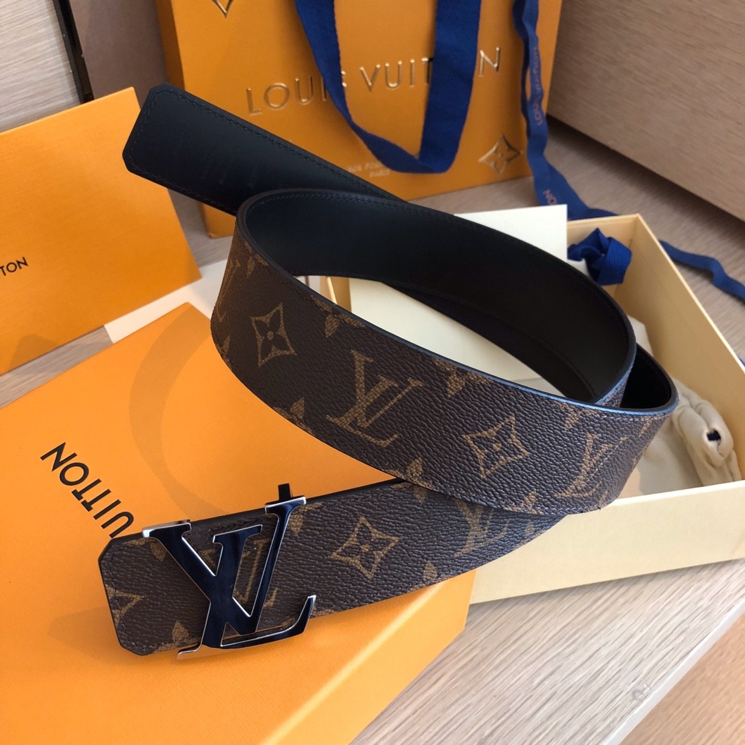 【#1316】 Louis Vuitton LV men's belt l NITIALES