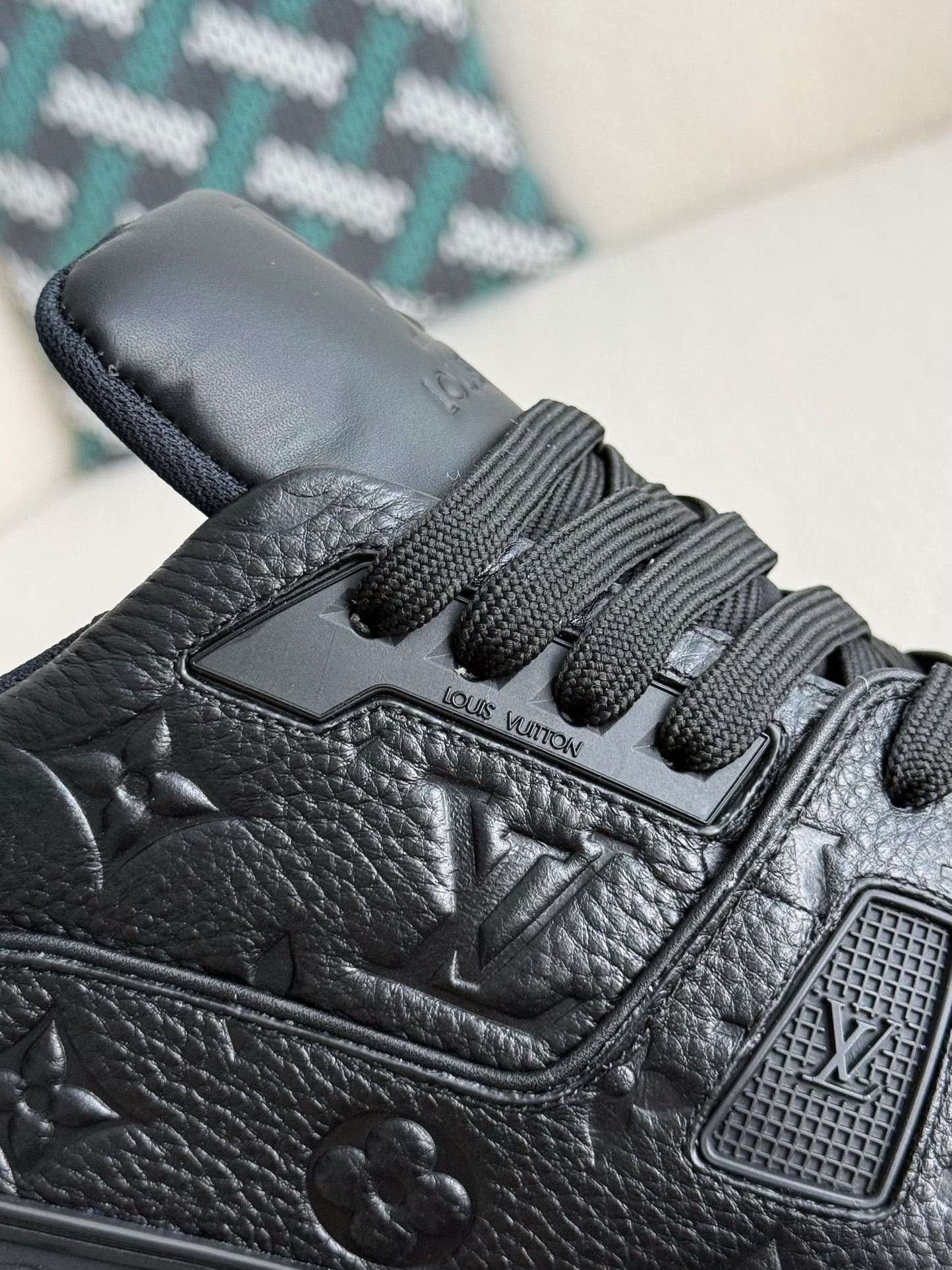 [#3854」 LOUIS VUITTON TRAINER SNEAKERS