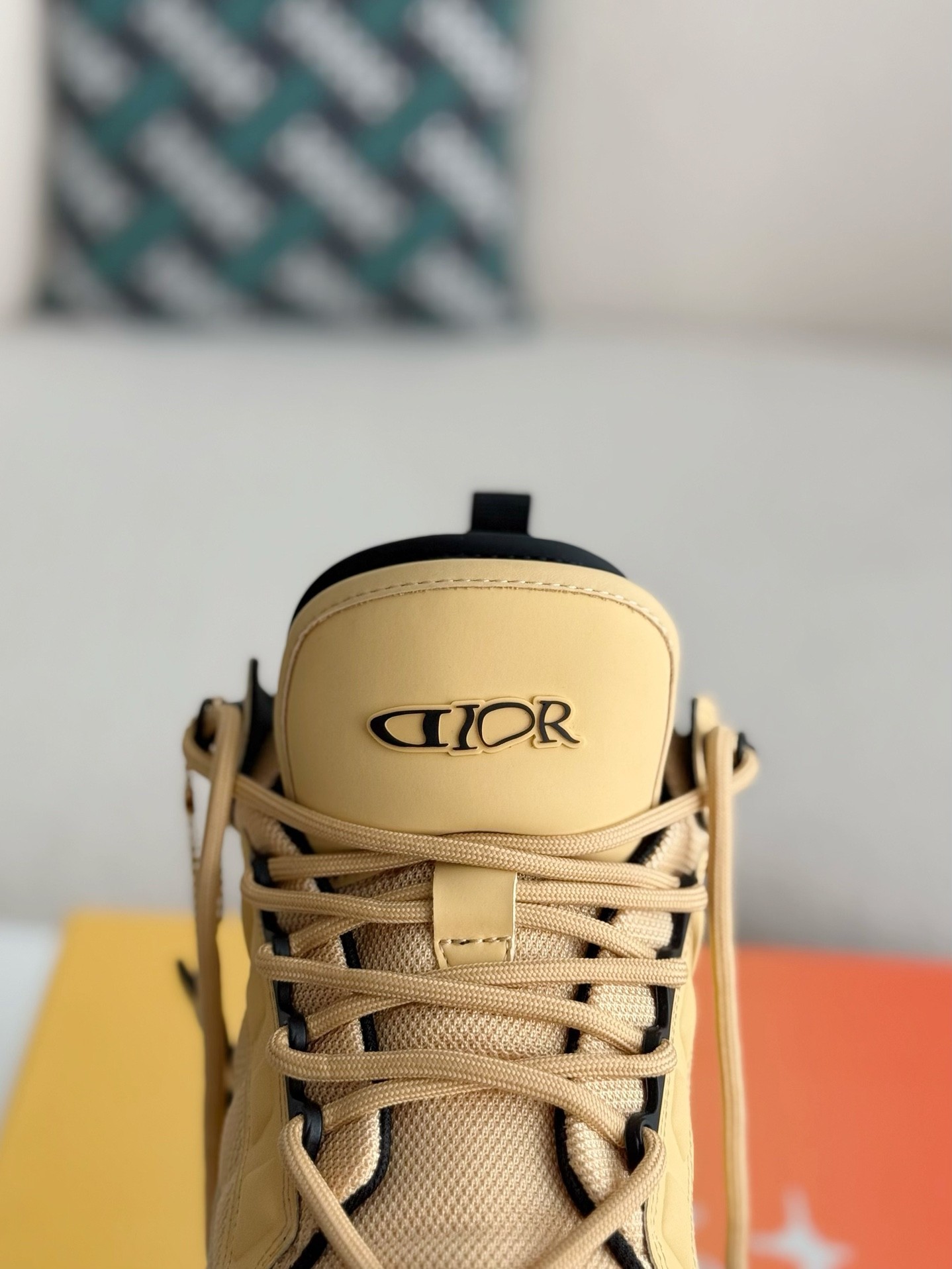 【#3900】 DIOR AND LEWIS HAMIL TON SNEAKER