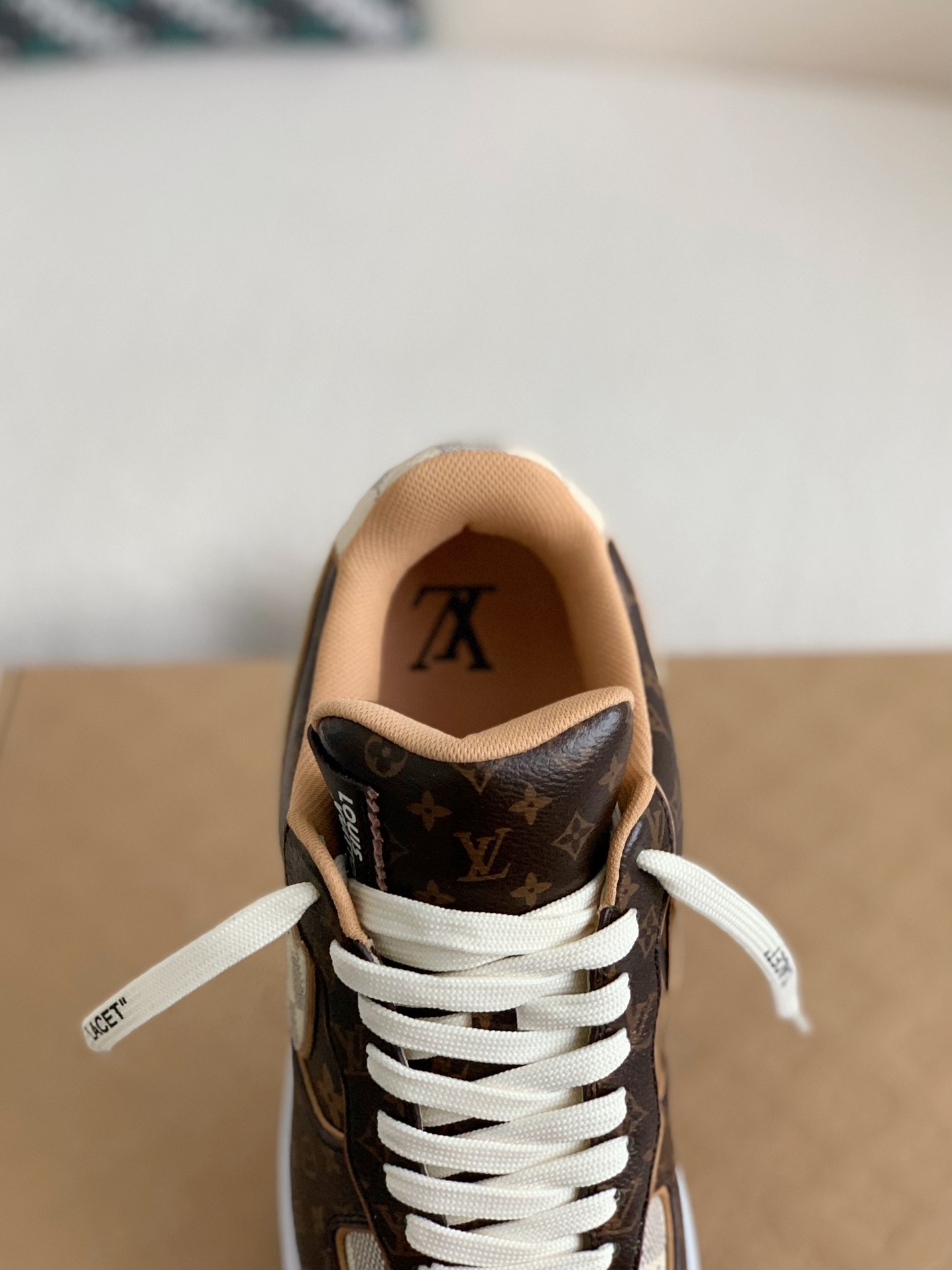 LOUIS VUITTON x NIKE AIR FORCE 1 Sneaker