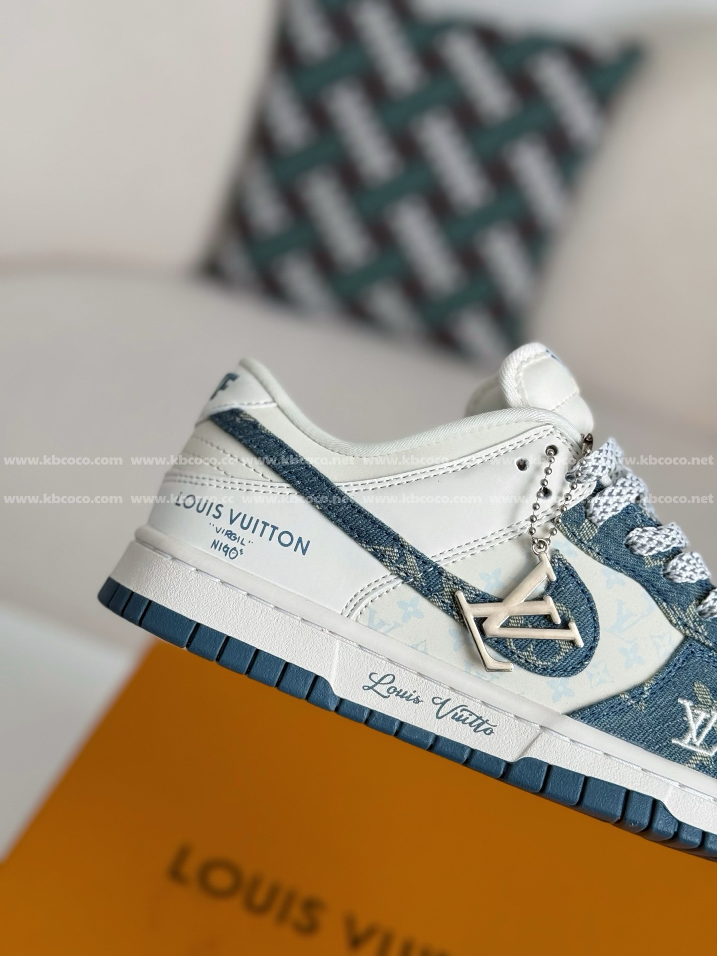 【#5202】 LOUIS VUITTON x Nike DunkCasual Sneakers