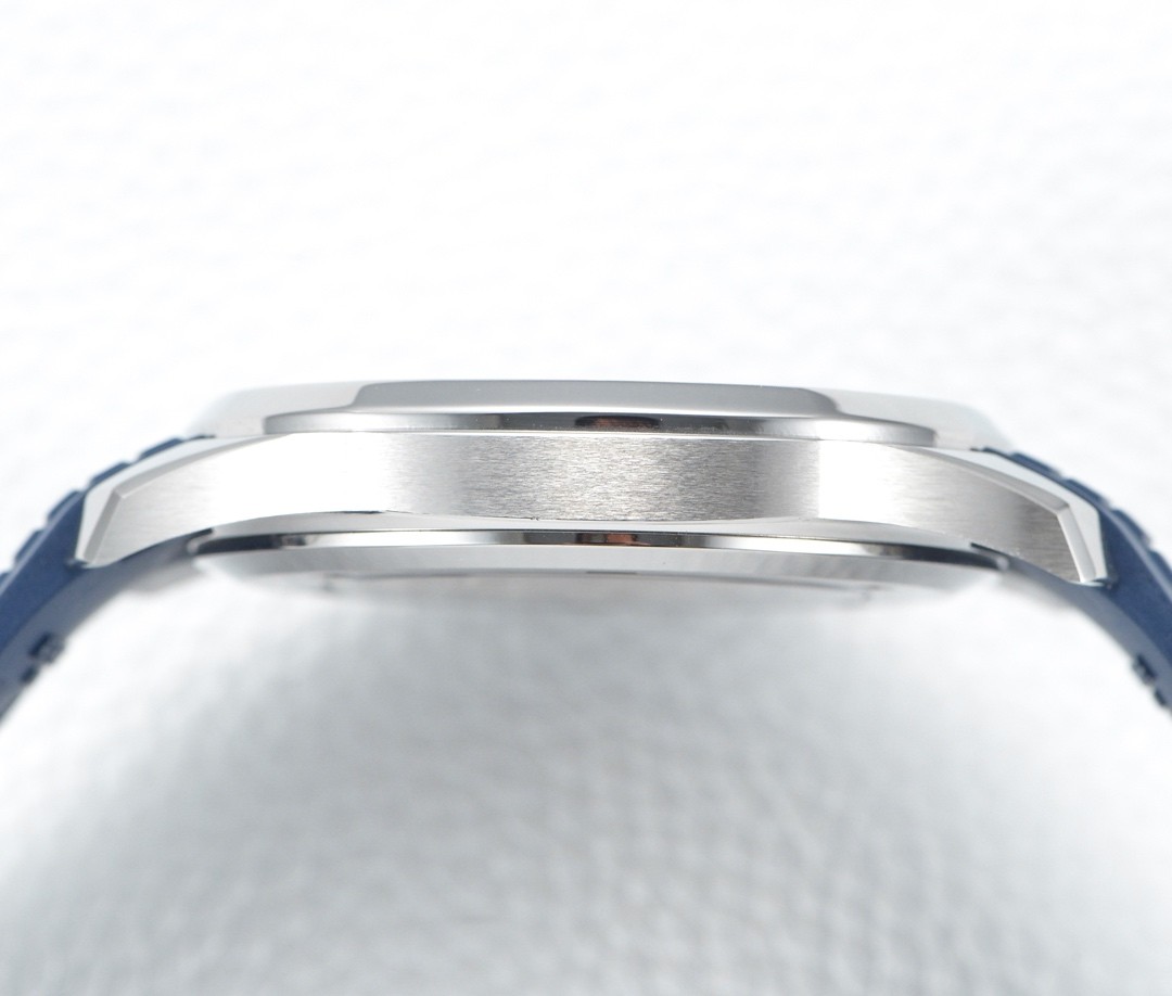 【#2655】 PATEK PHILIPPE Sea Explorerwristwatch series