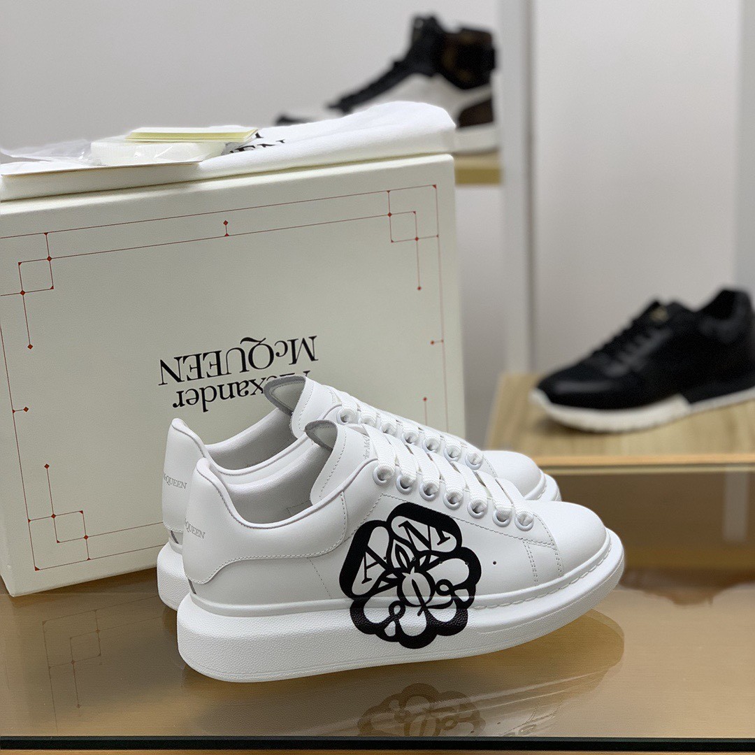 Alexander McQueen MO 3D white bloom Sneakers