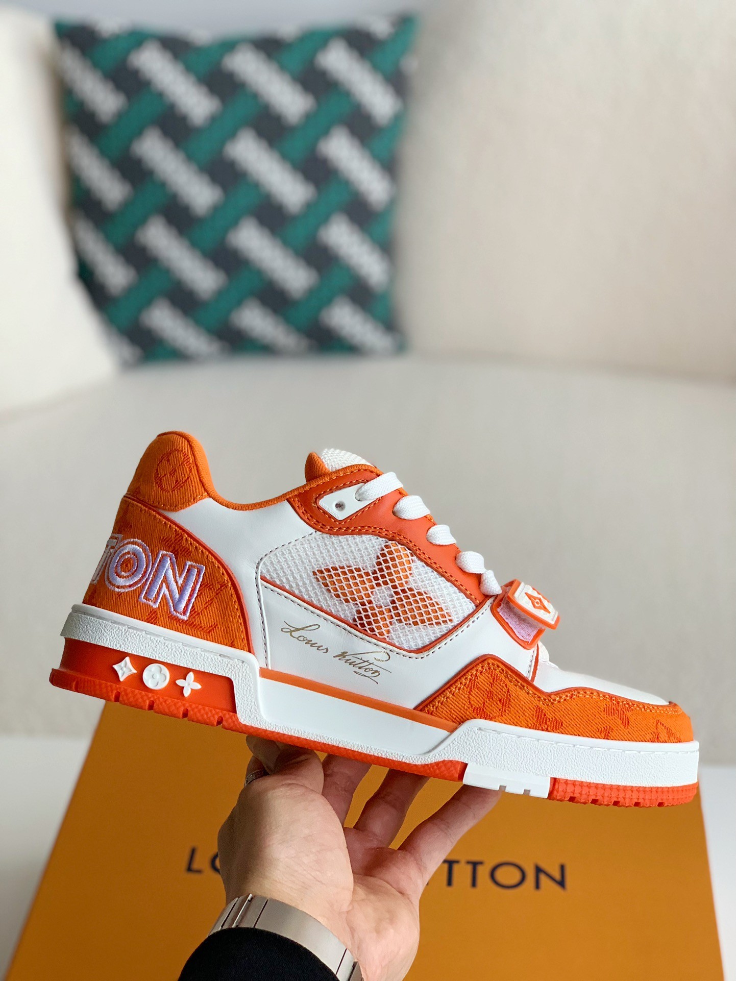 Louis Vuitton Trainer Sneakers Top quali