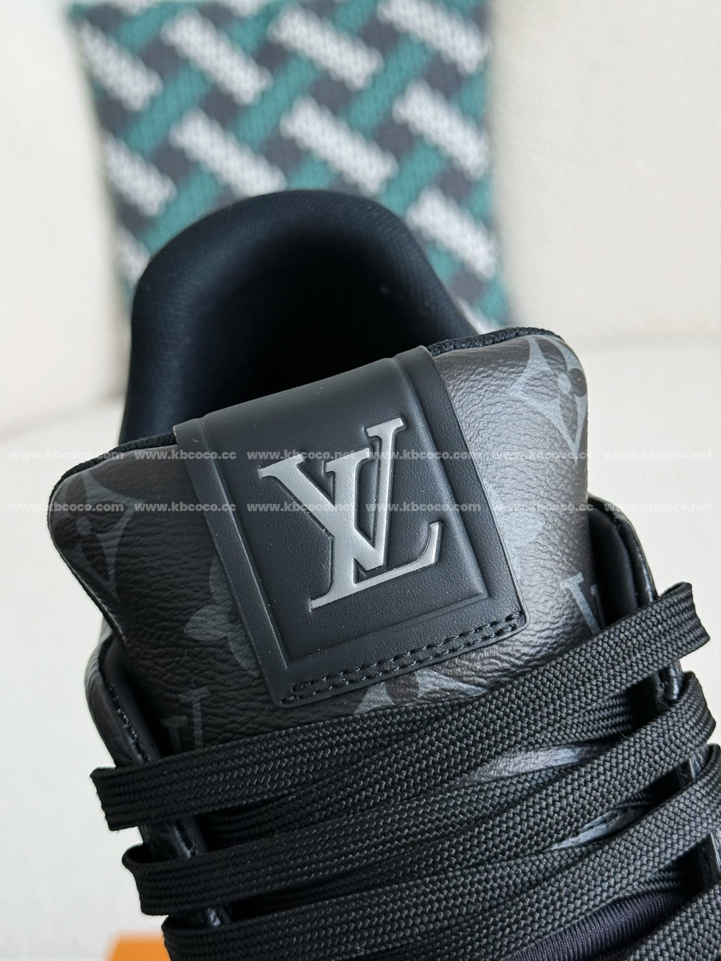 【#4102】LOUIS VUITTON TRAINER SNEAKERS