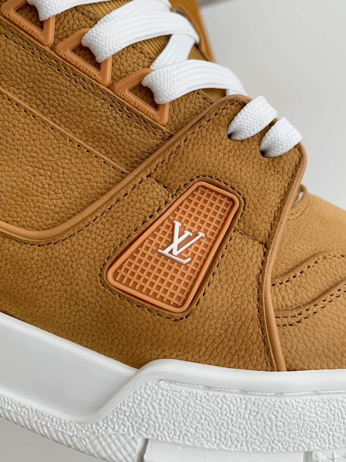 [#3756」 LOUIS VUITTON TRAINER SNEAKERS