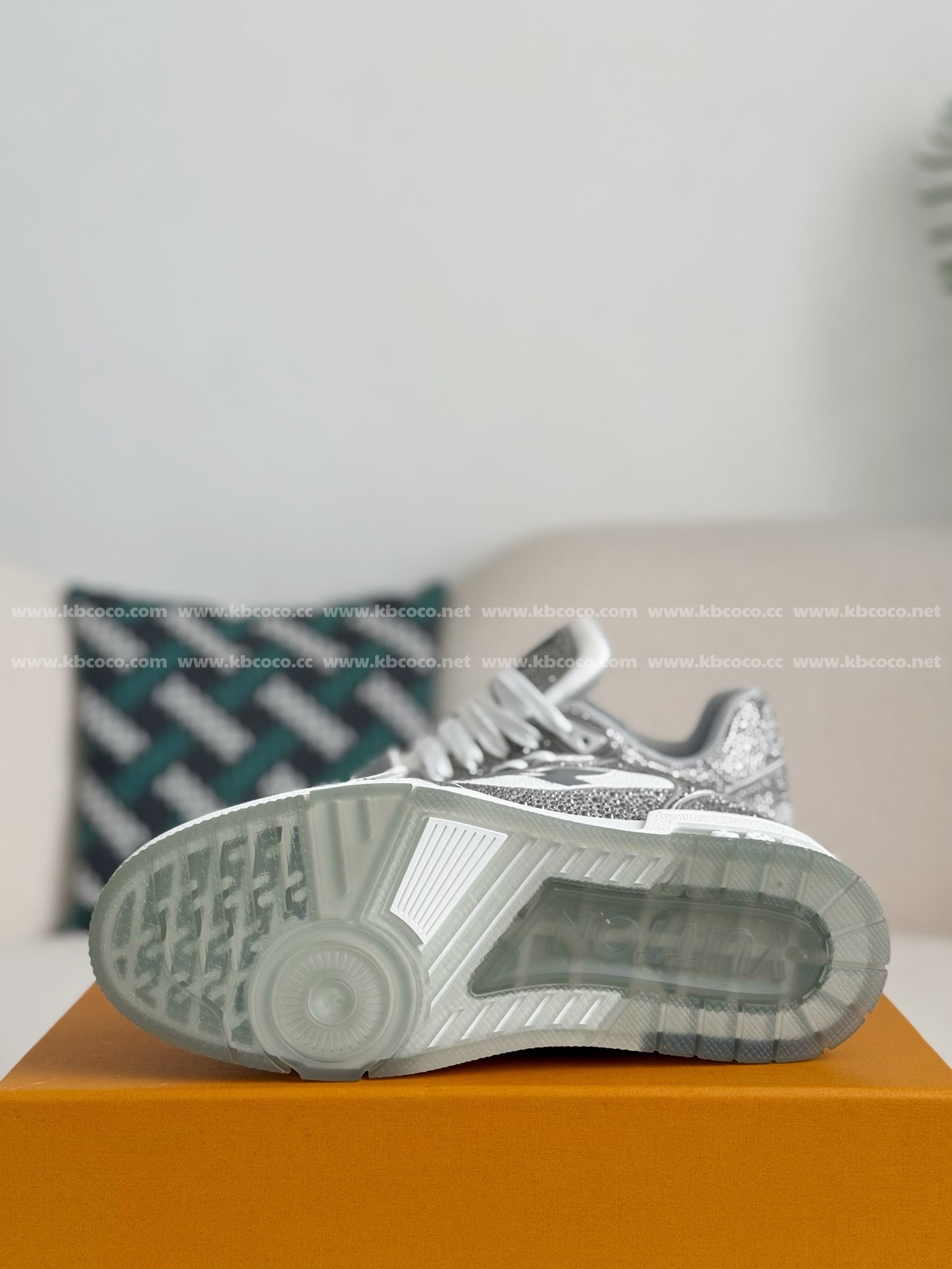 【#4325】 Louis Vuitton Trainers Sneakers