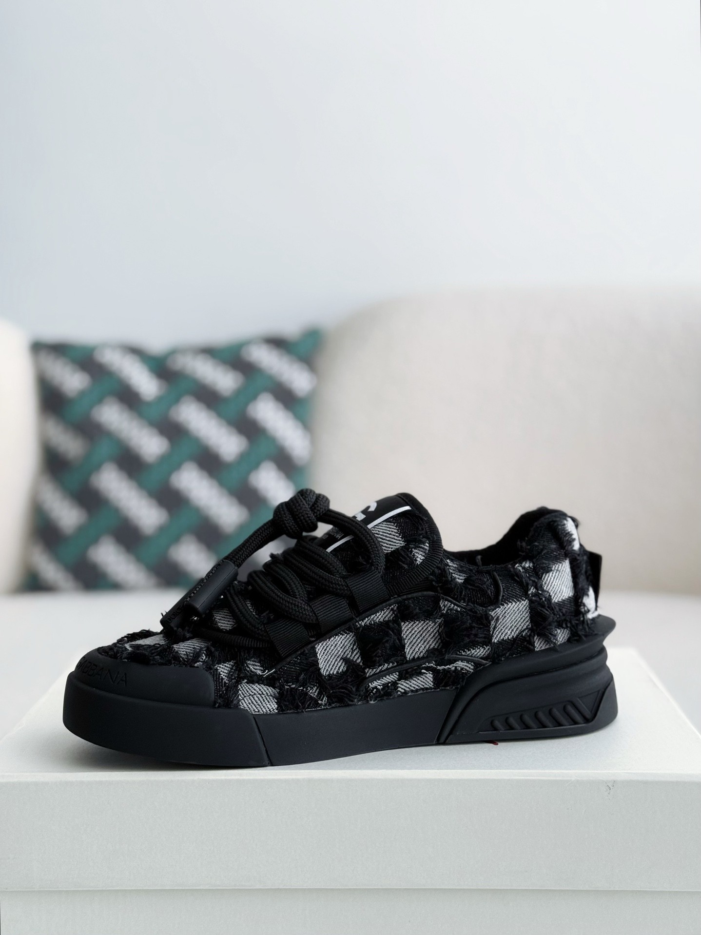 【#3881】Dolce&Gabbana Sneakers