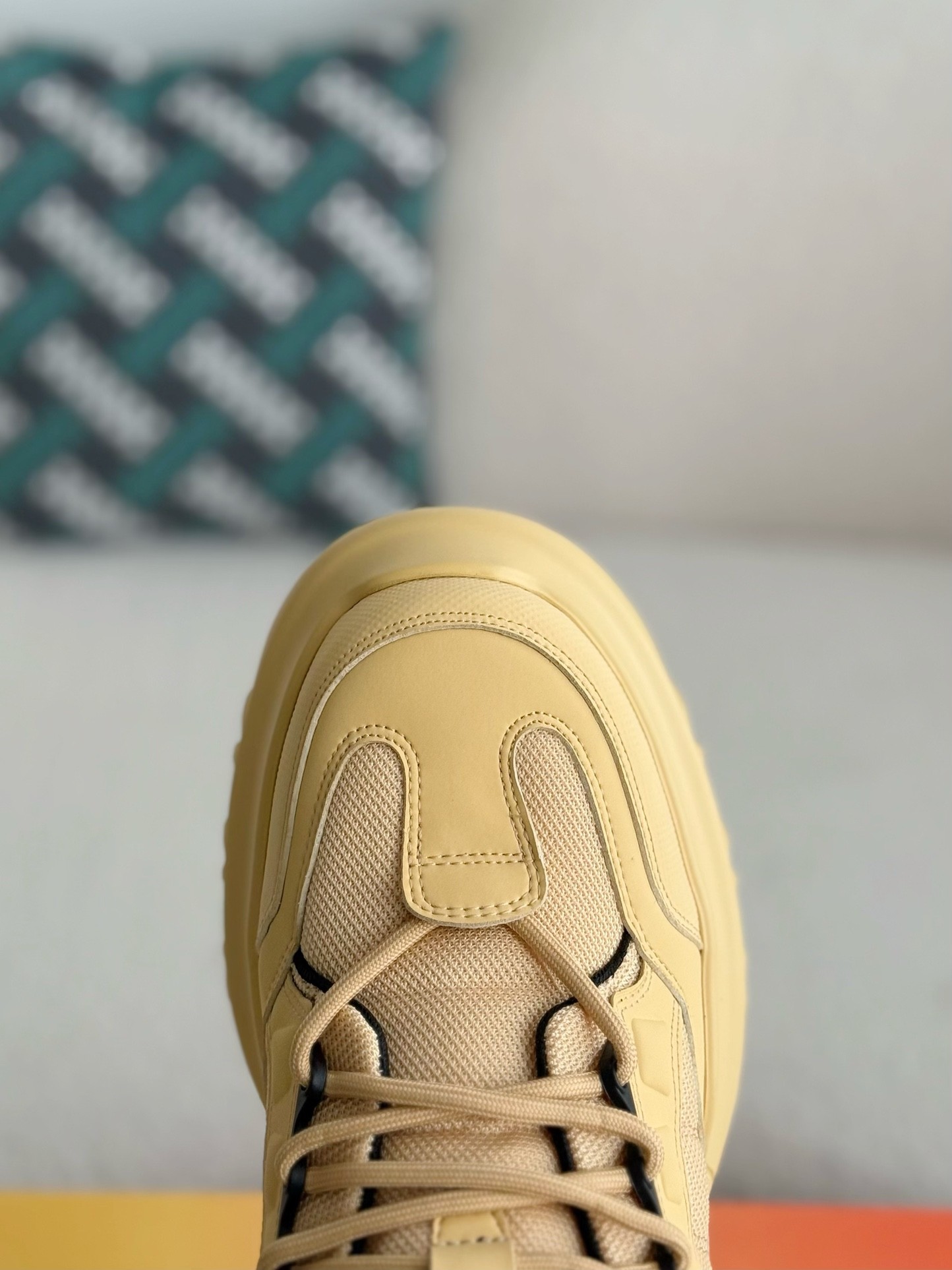 【#3900】 DIOR AND LEWIS HAMIL TON SNEAKER