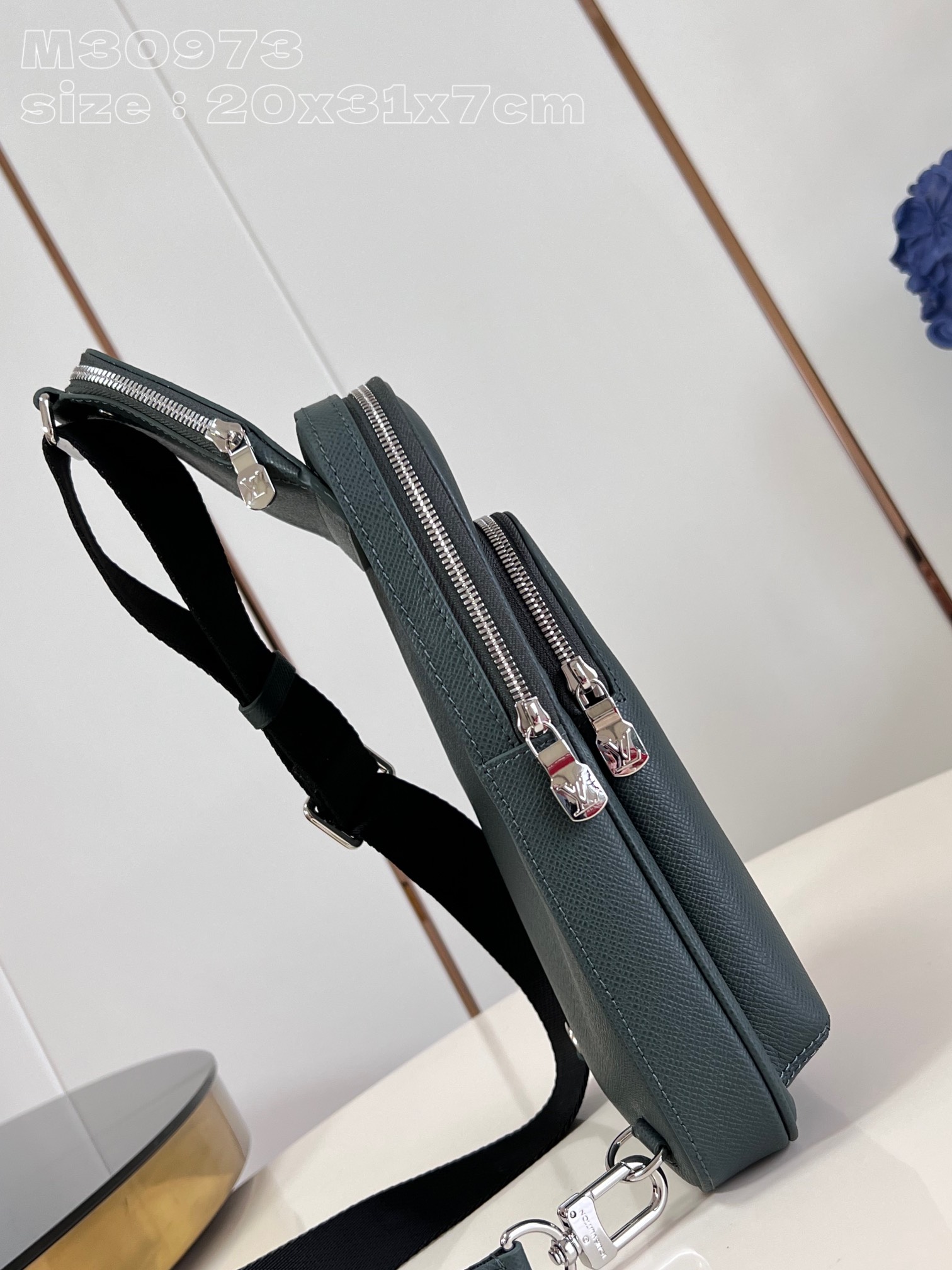 Louis Vuitton Avenue NM M30973，Top quality