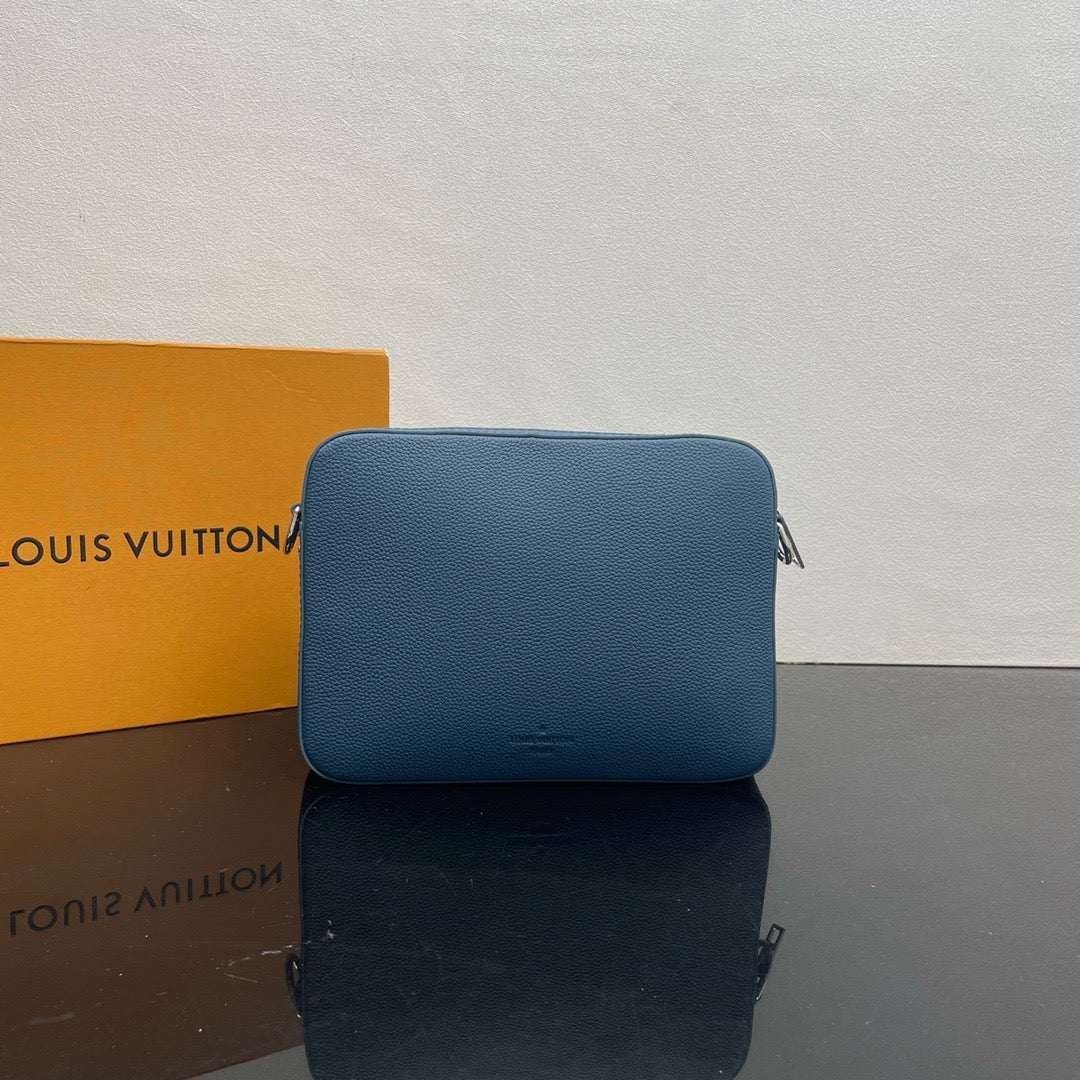 LOUIS VUITTON FastlineMessenger Crossbody bag/top quality M24750