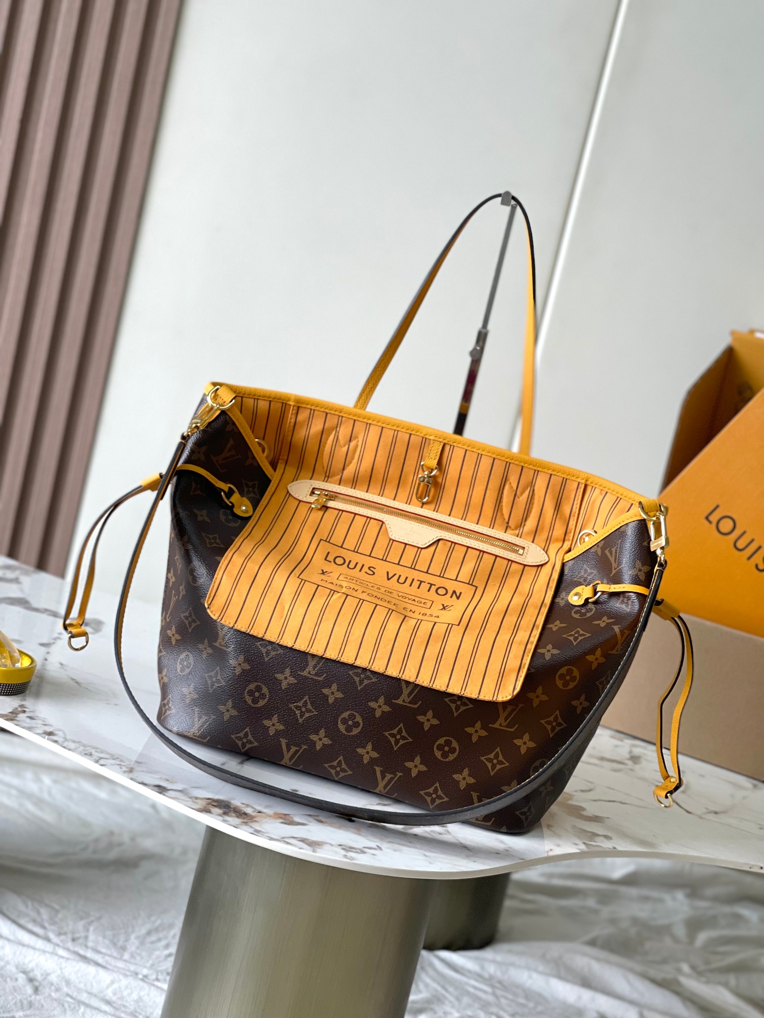 LOUIS VUITTON NEVERFULL BANDOULIERE INSIDE OUT MM Tote bag/top quality M12096